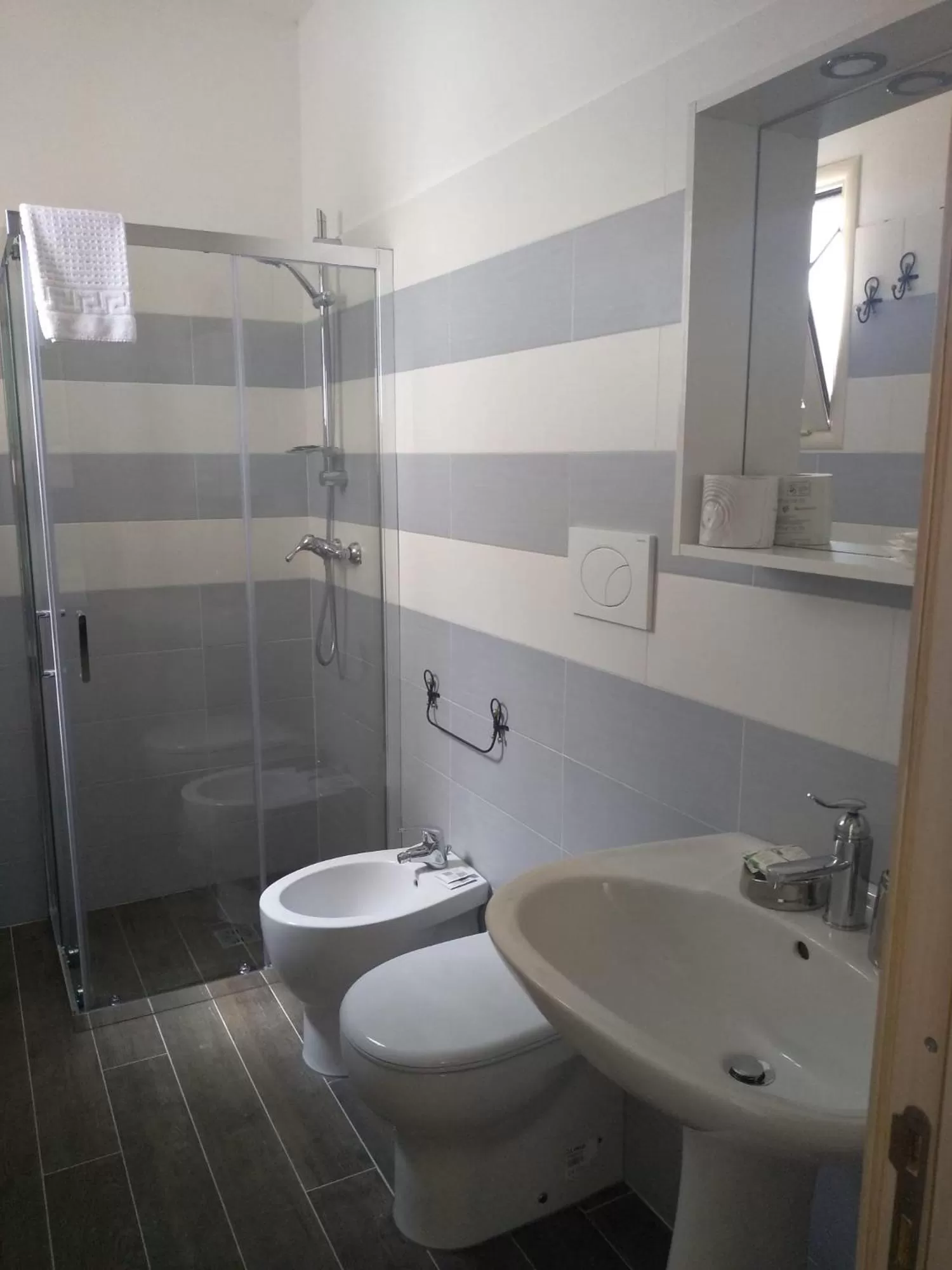 Bathroom in B&B L'Antica Dimora ...e dei mestieri