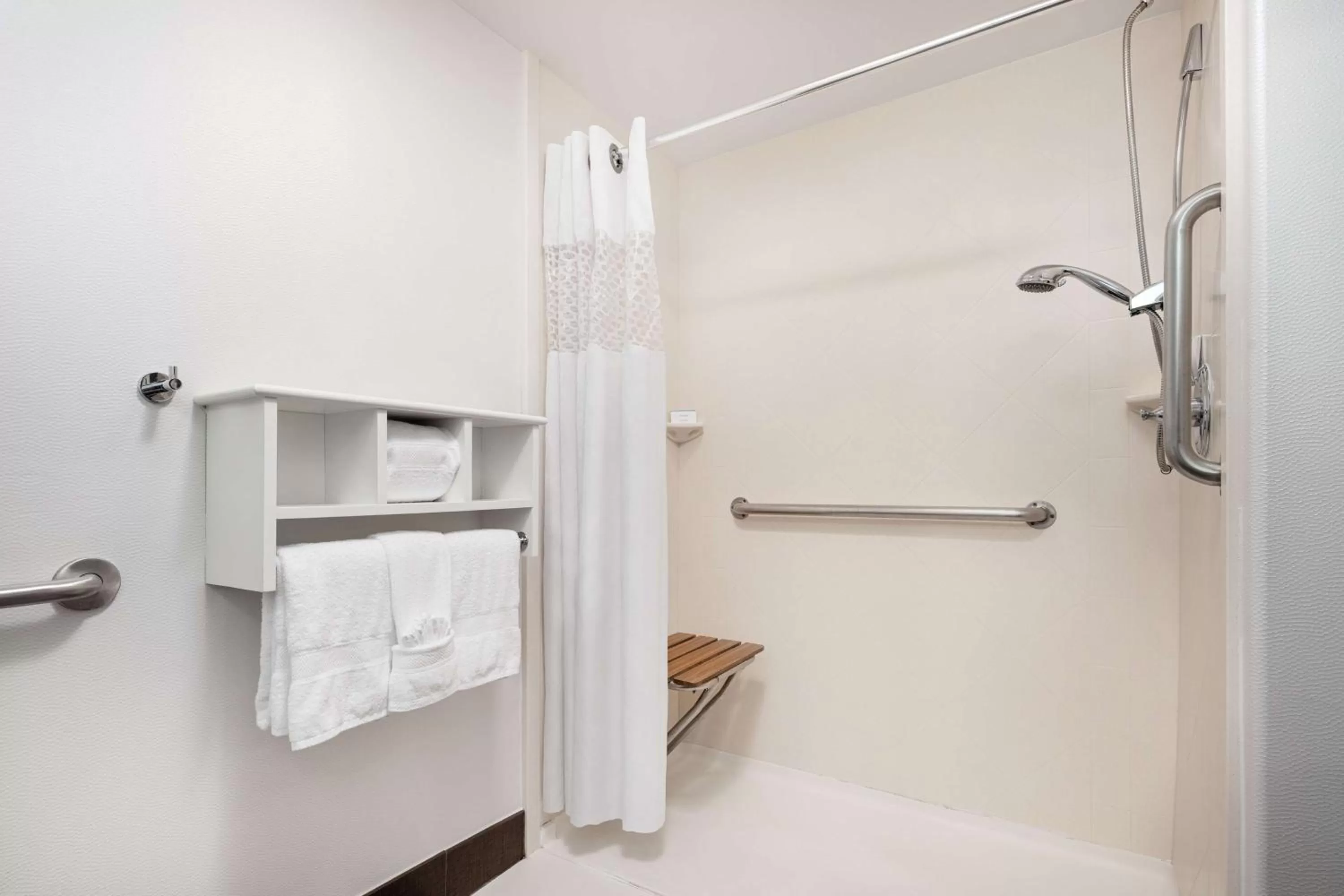 Toilet in Hampton Inn Loveland