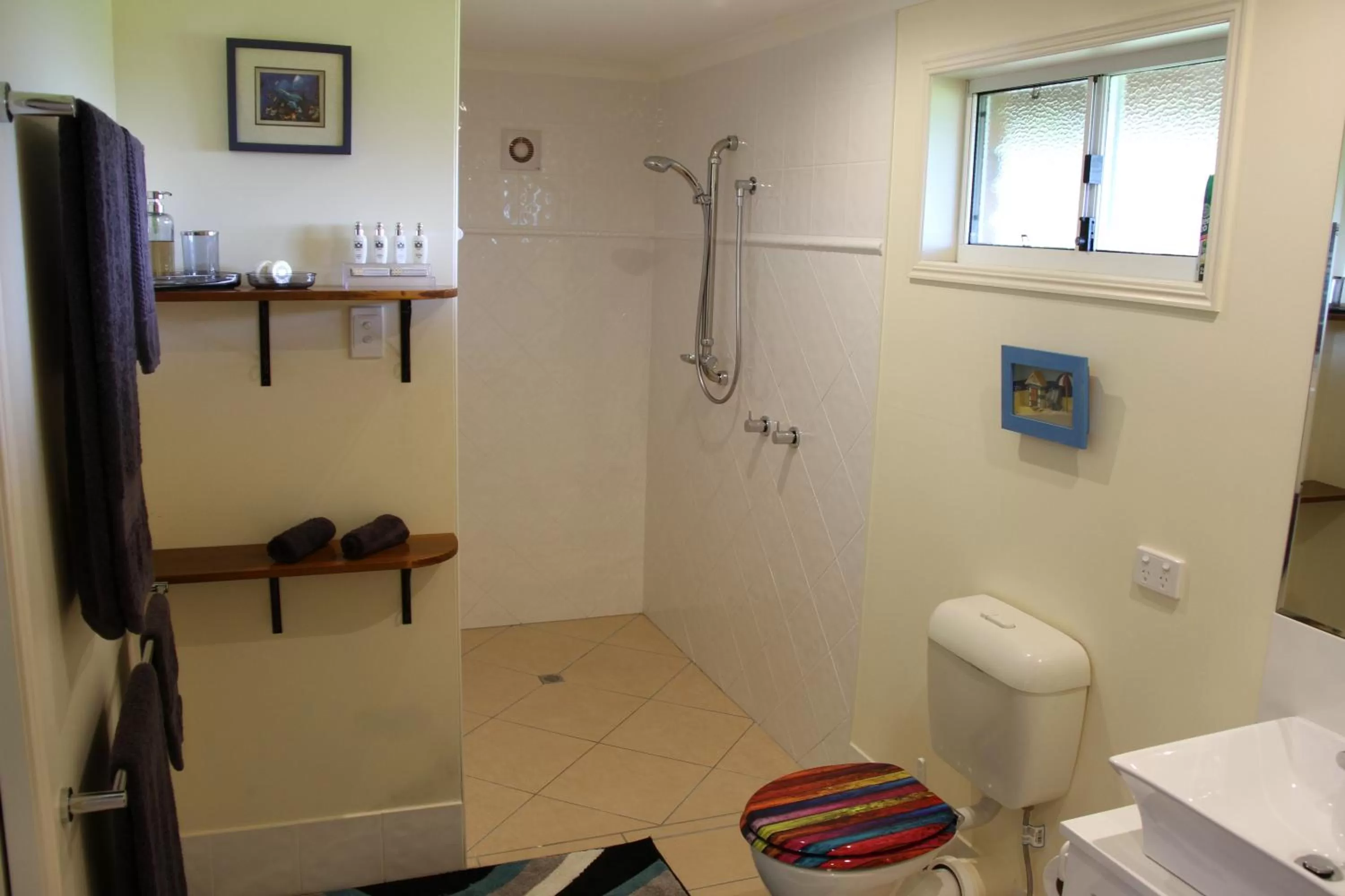Bathroom in "Seasons of Maleny B&B"