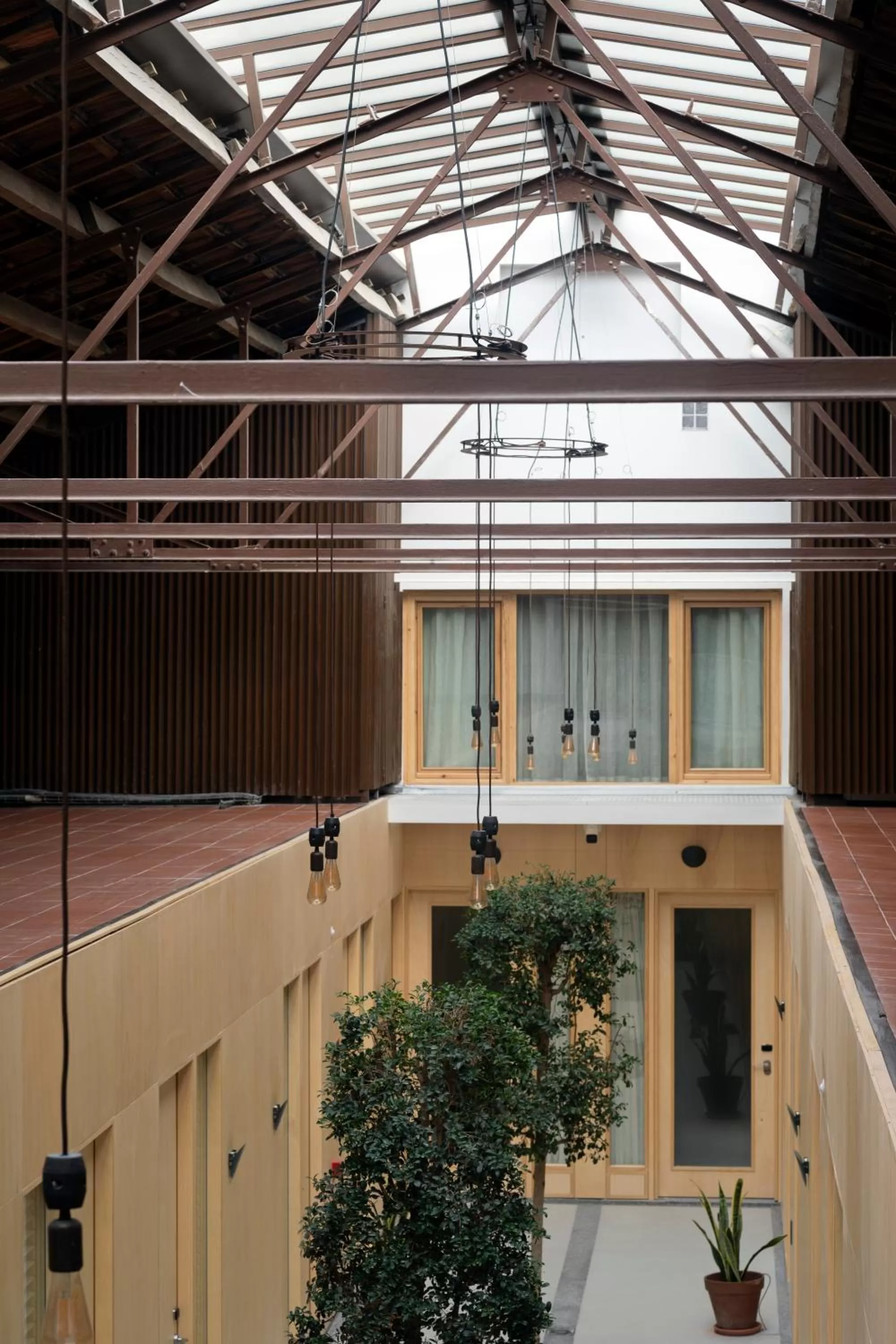 Property building in Mythic Valencia