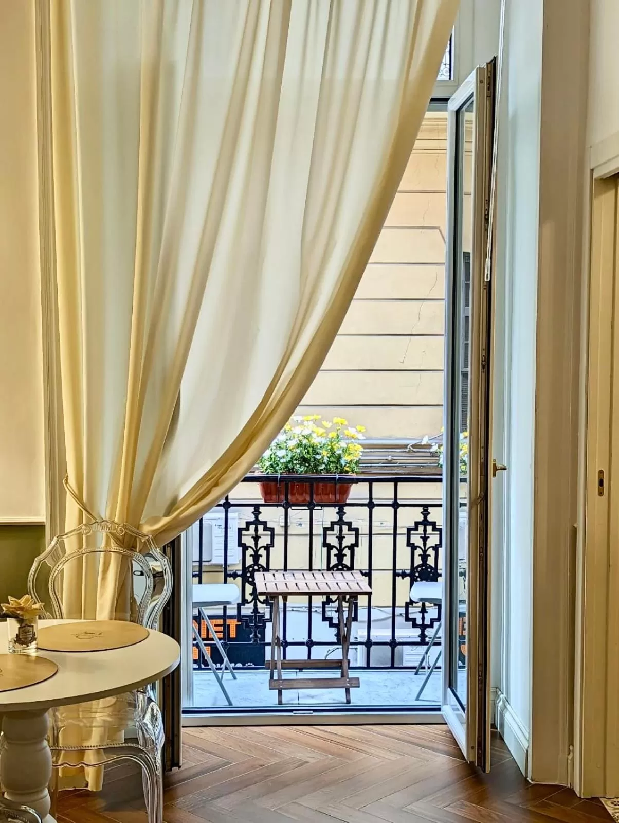 Balcony/Terrace in Macchiato Suites Boutique Guest House