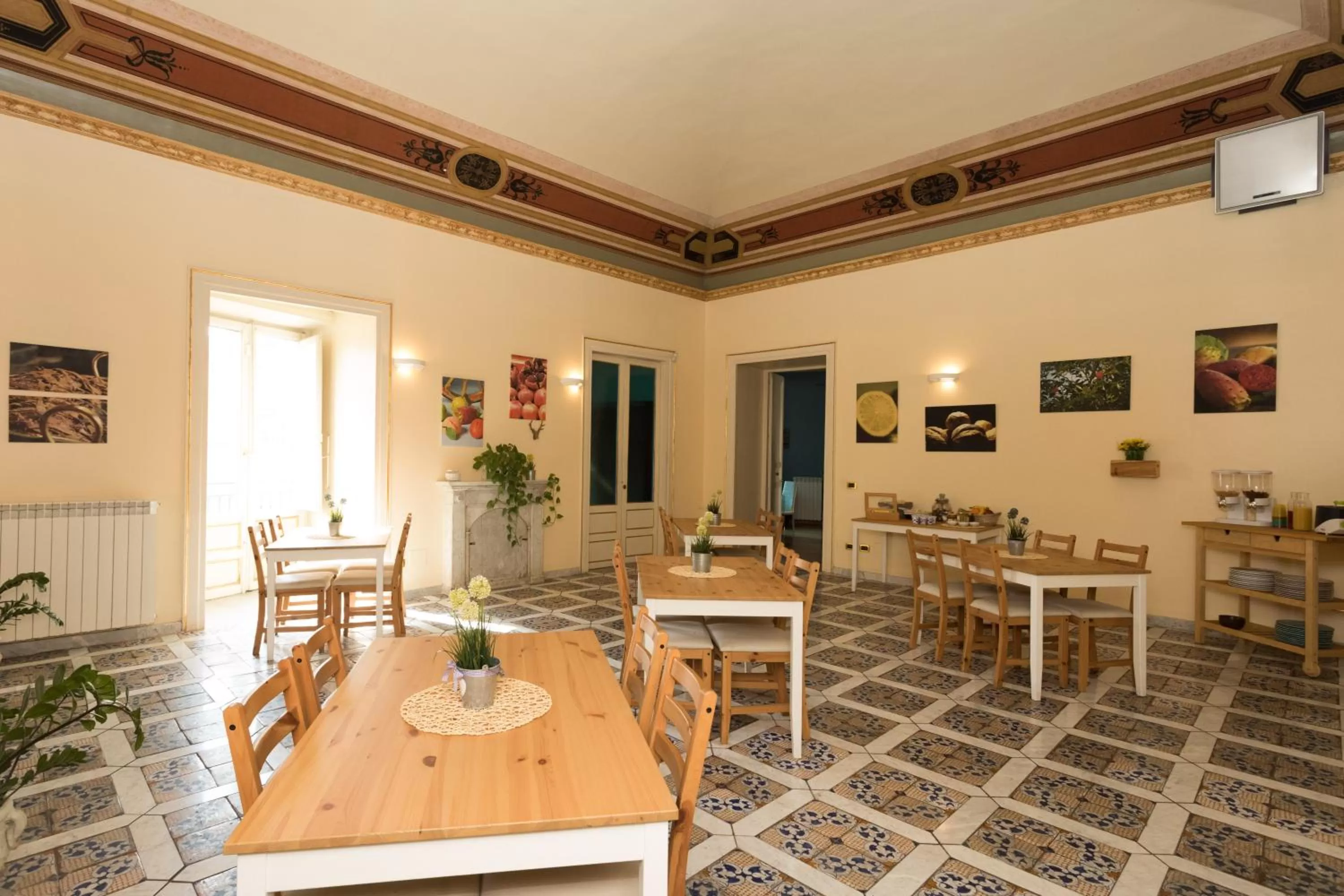 Dining area in Antica Dimora