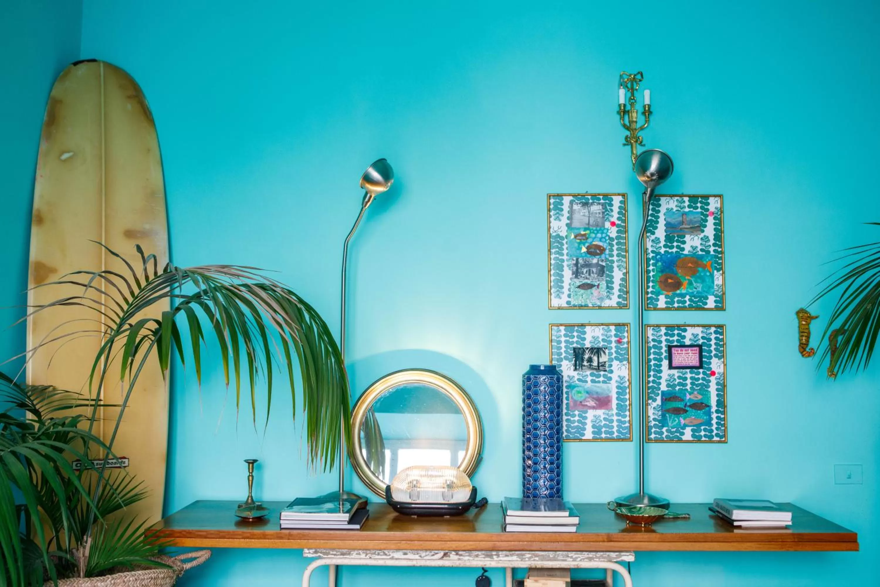 Decorative detail in La Bougainville Tuscan Riviera B&B and Beach Club