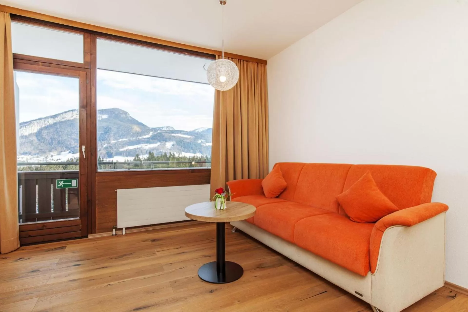 Seating Area in Appartementhaus Dachsteinblick