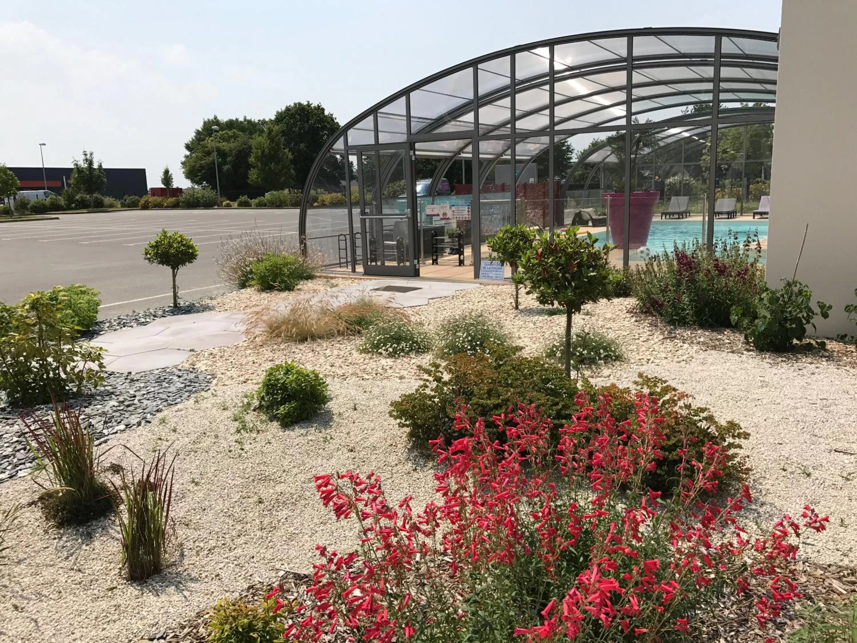 Garden in Kyriad Dol-de-Bretagne