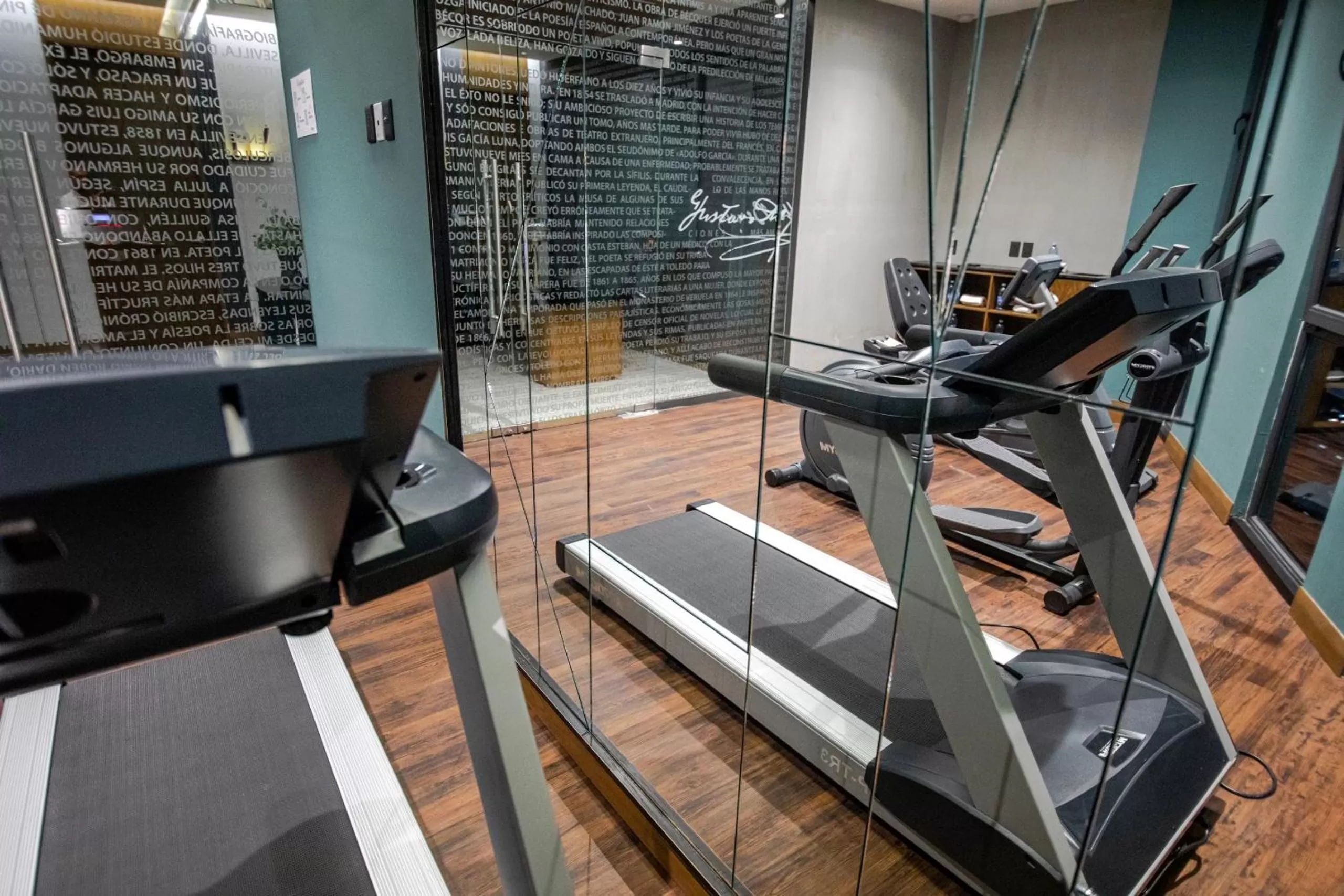 Fitness centre/facilities in Becquer Hotel Guadalajara