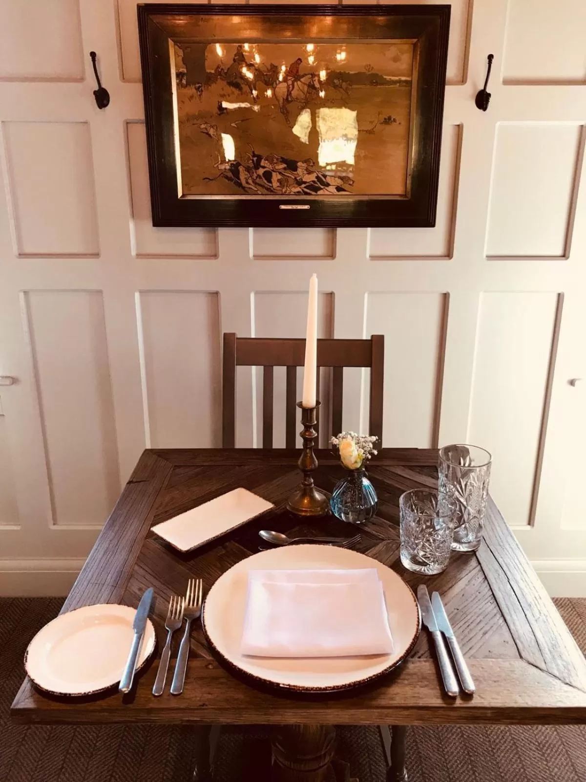 Breakfast in The Jack Russell