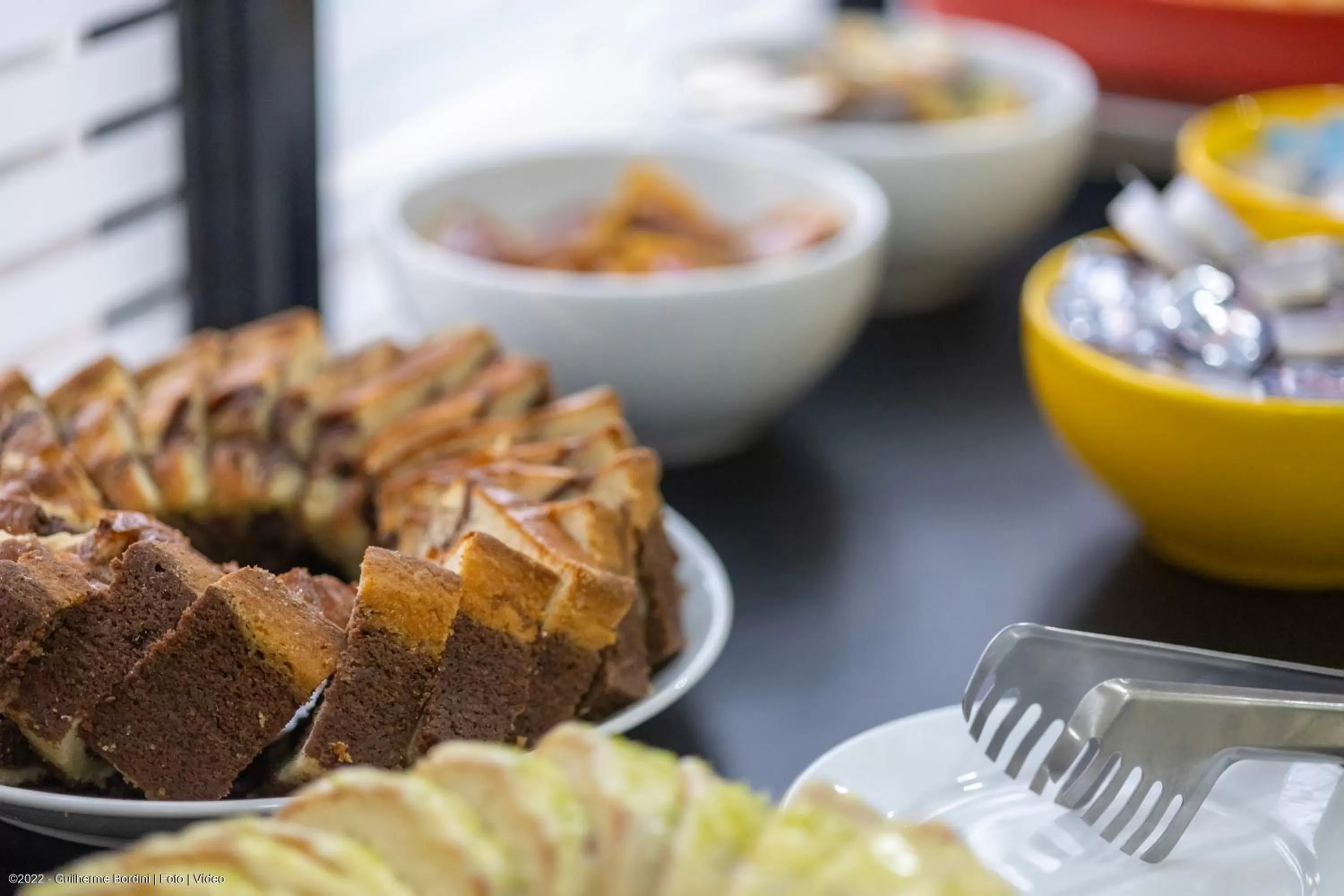 Continental breakfast in Nobile Inn Executive Ribeirao Preto