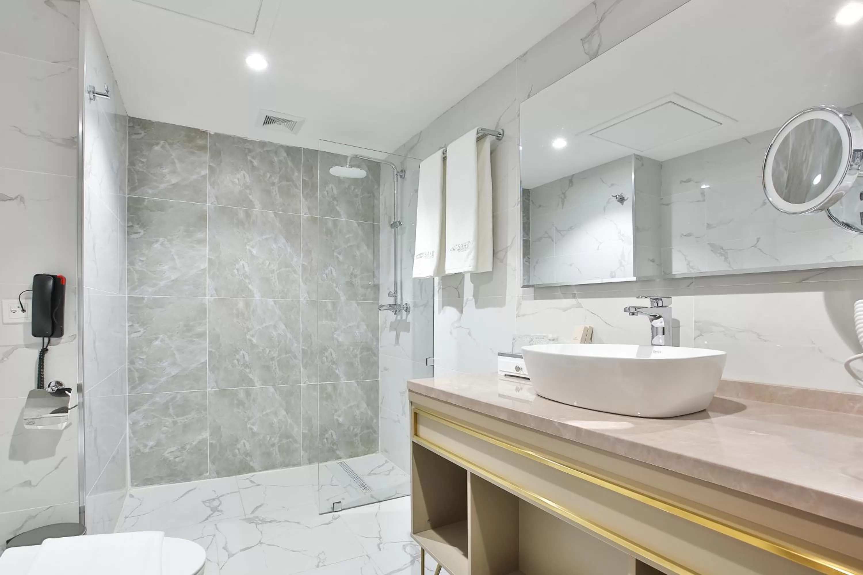 Shower, Bathroom in Sahid Zarafshon