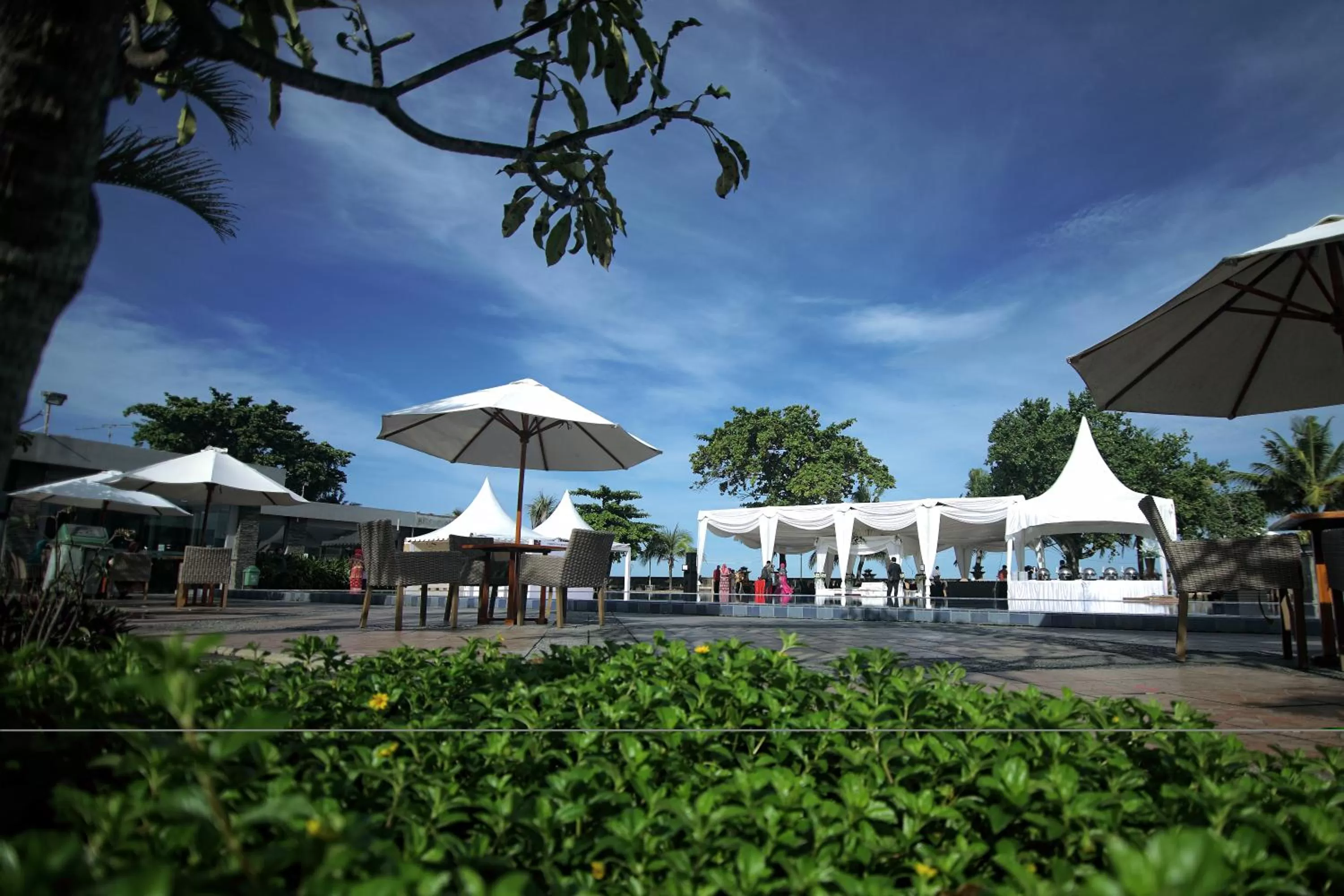 Beach in Pangeran Beach Hotel