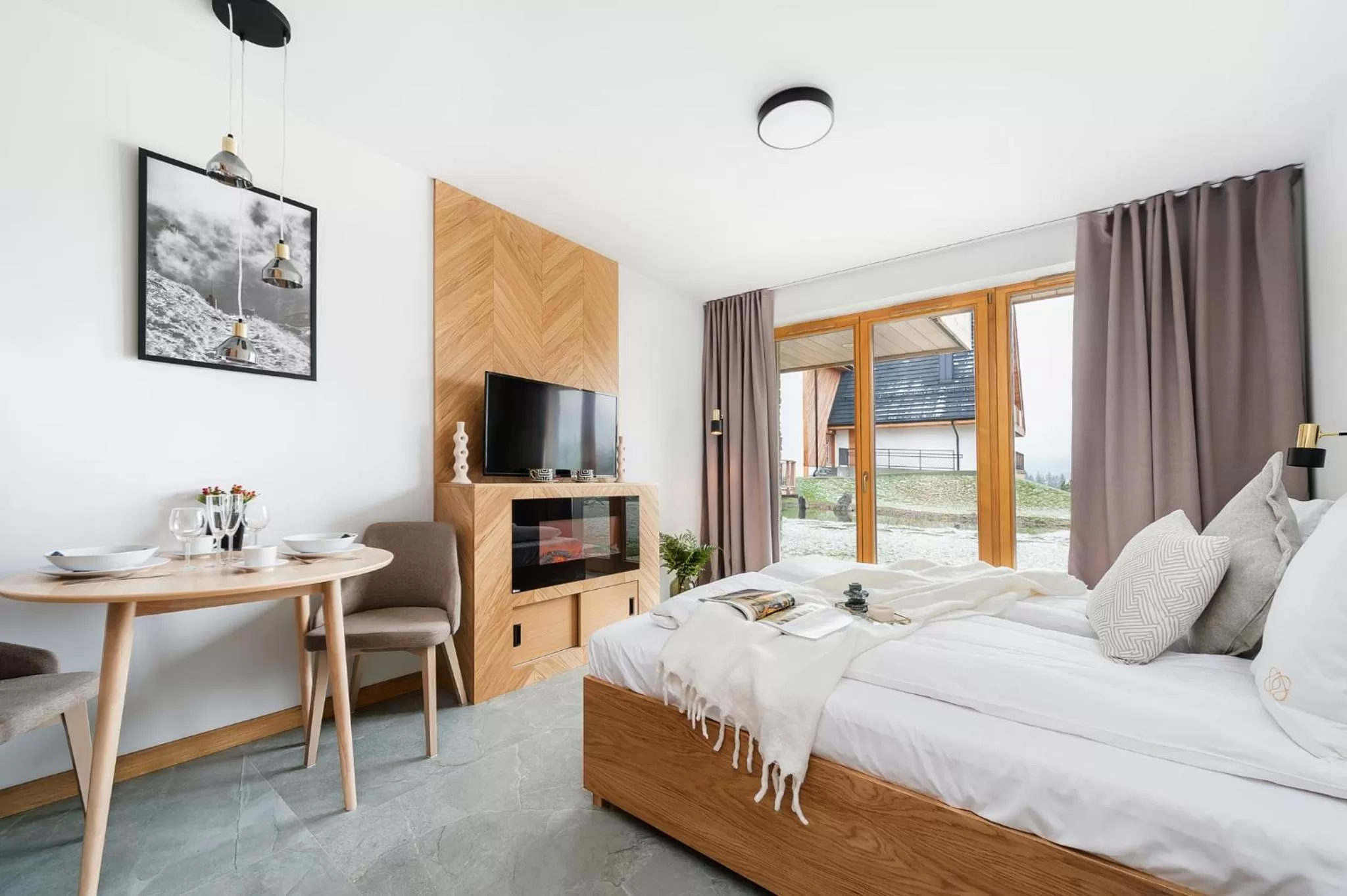 View (from property/room), Bed in Polana Resort - LoftAffair Collection