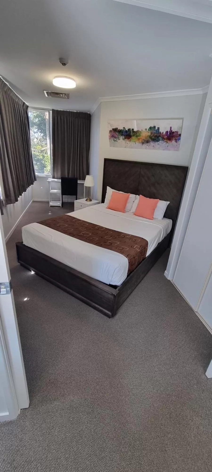 Bed in Chasely Apartment Hotel