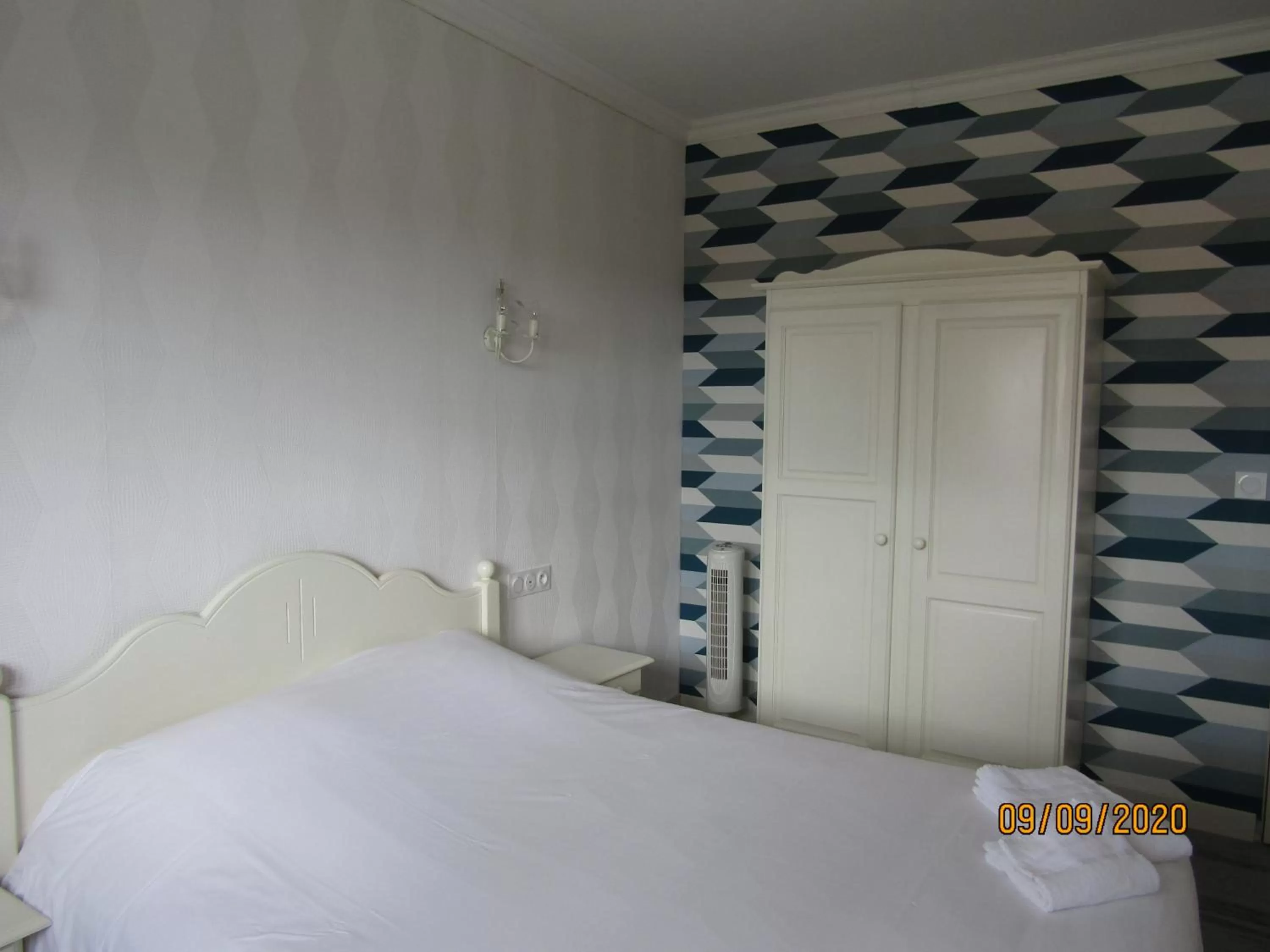 Property building, Bed in Le Mareuillais Hotel-Restaurant