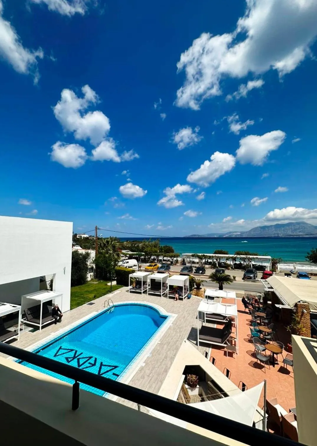 Property building in Faedra Beach