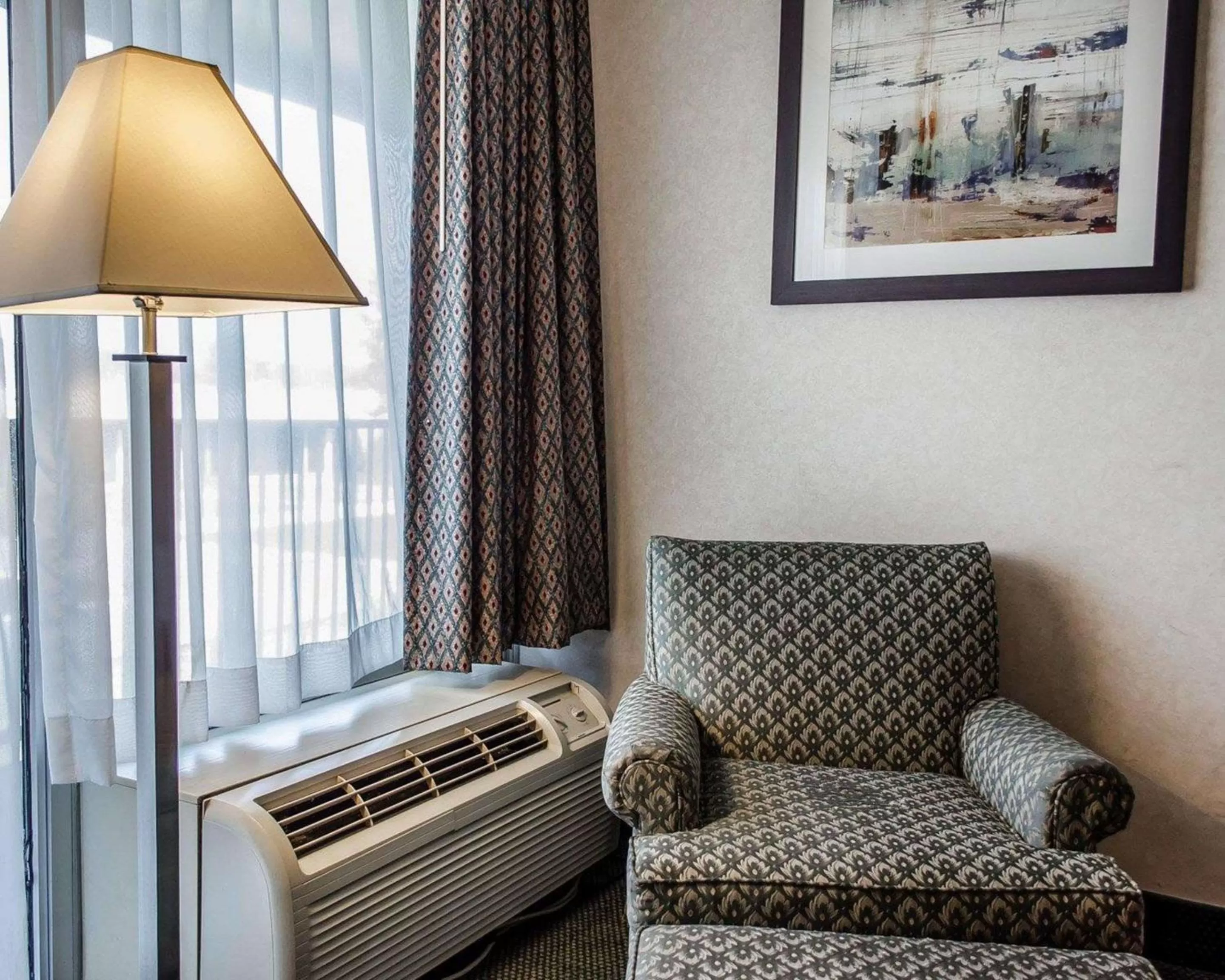 Photo of the whole room in Quality Inn & Suites York East