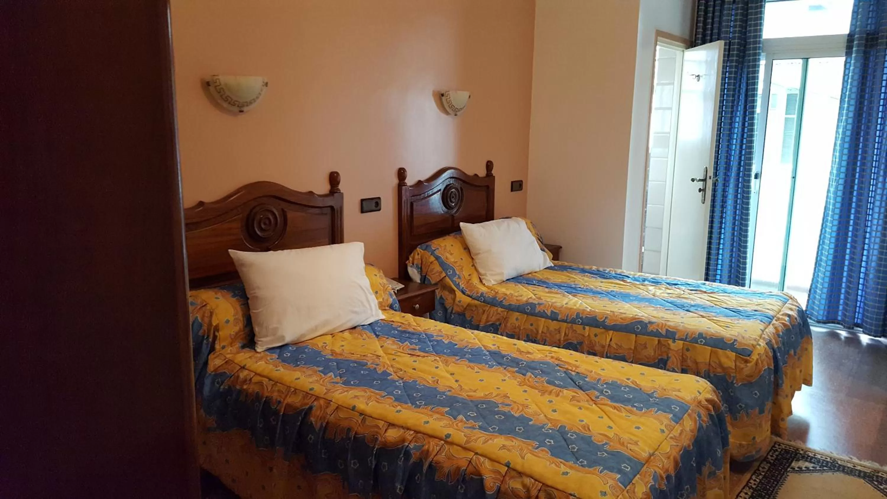 Bed in Hôtel Astrid