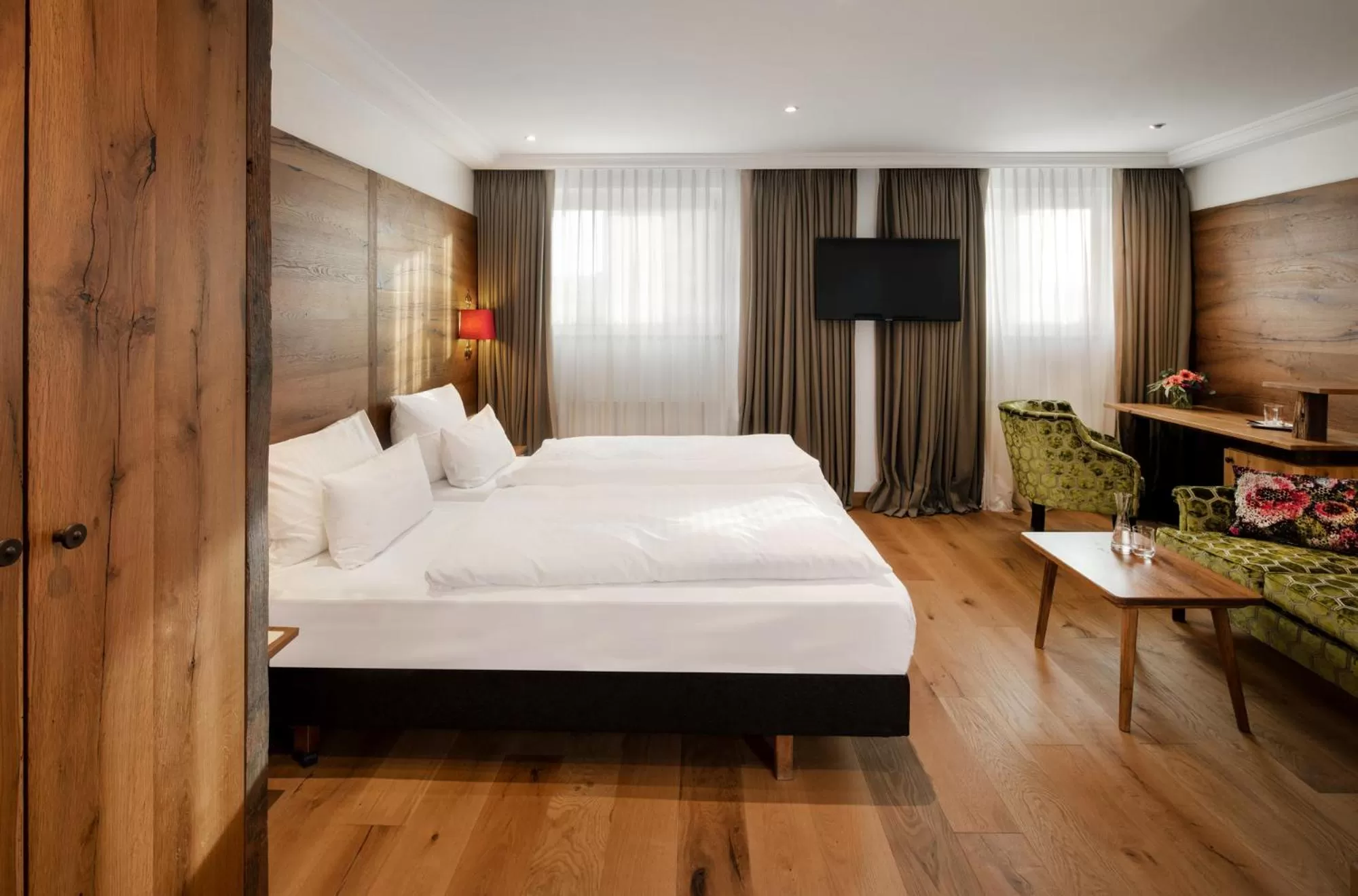 Bed in Eden Hotel Wolff