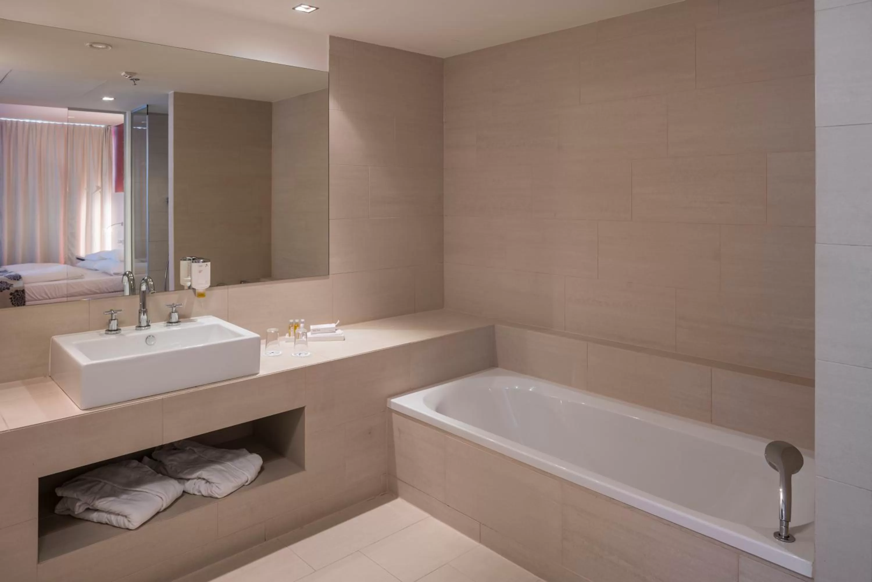 Bathroom in Falkensteiner Hotel Bratislava