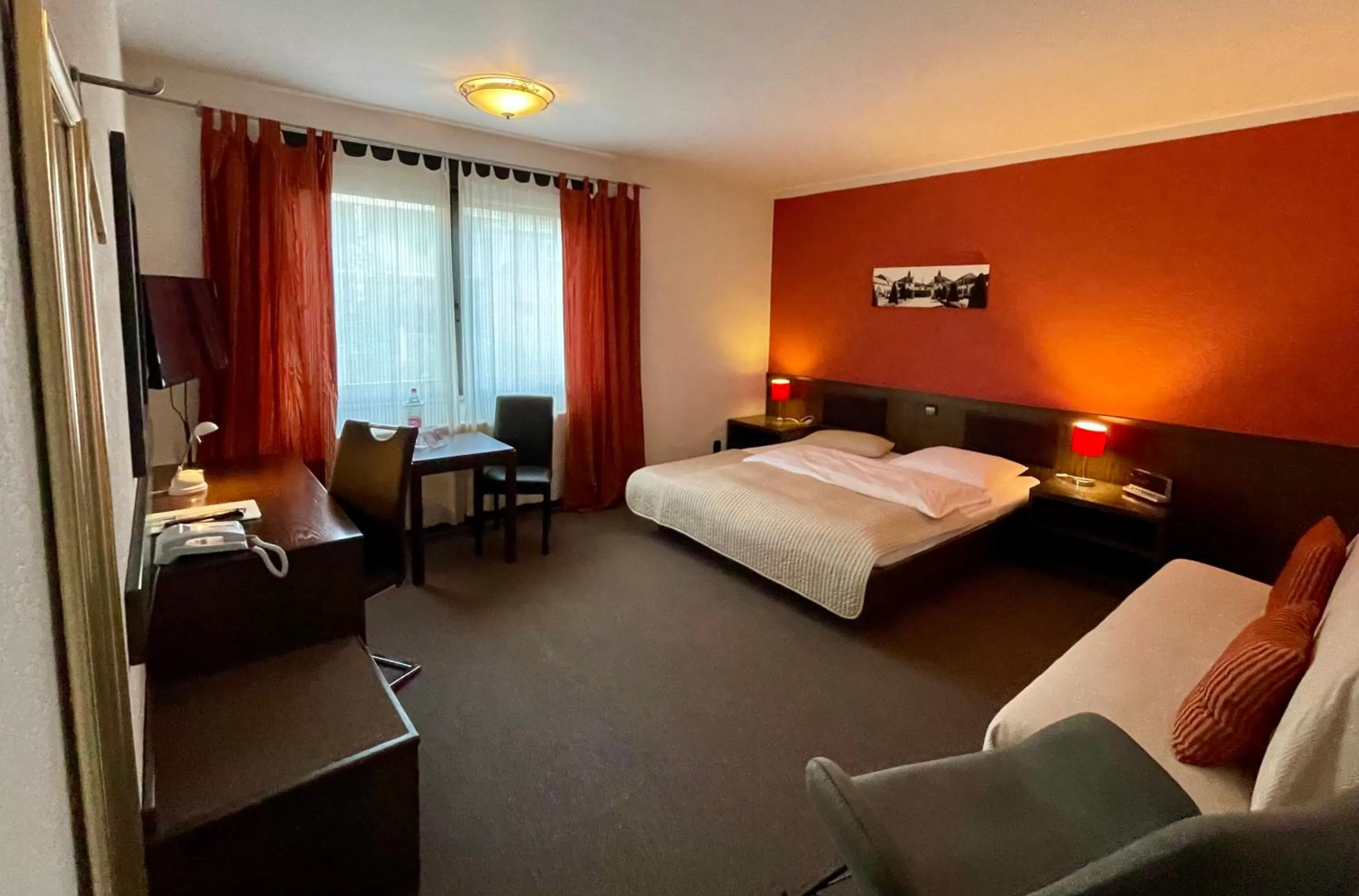 Bed in Hotel Brunnenhof