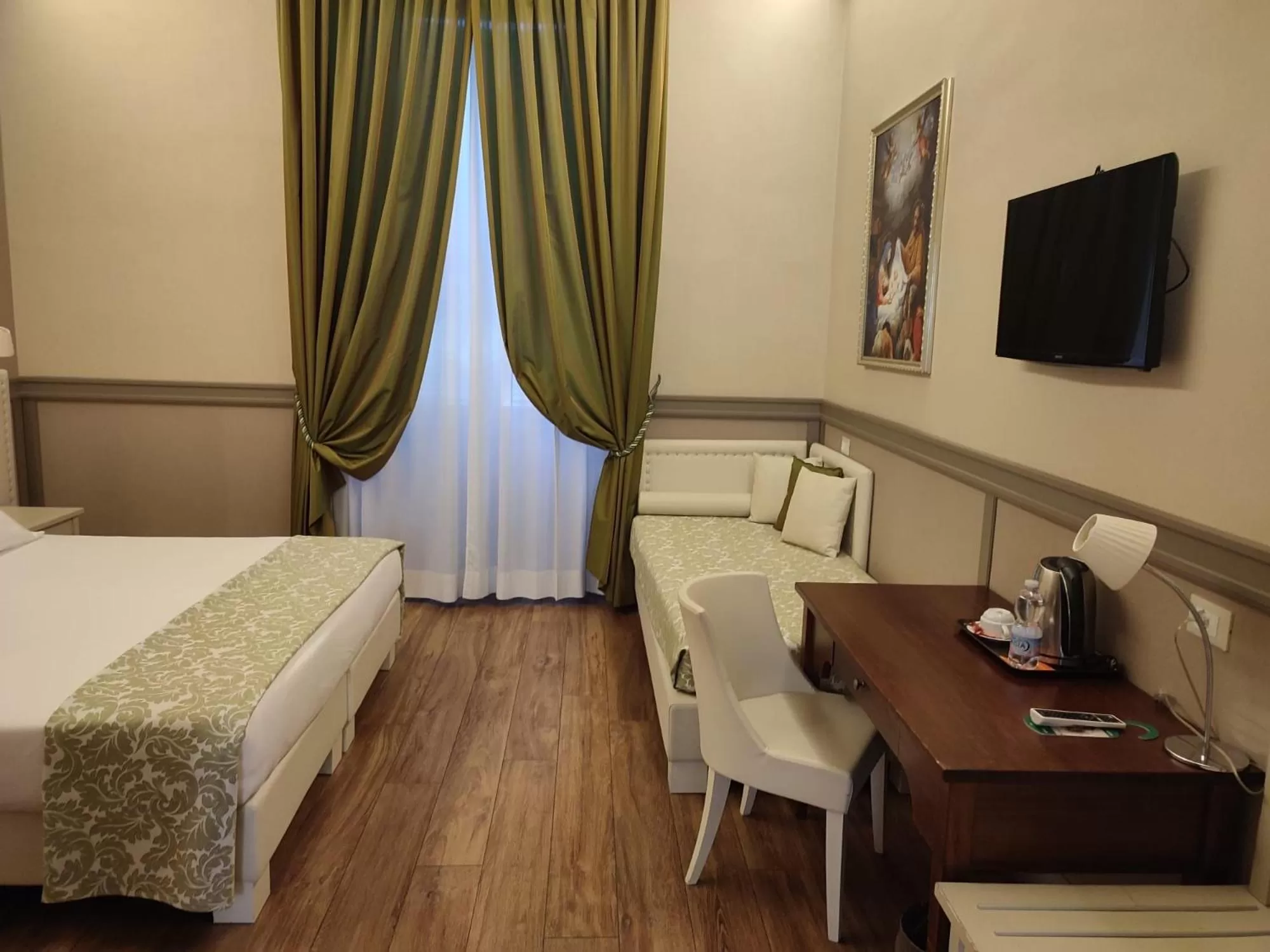 Bed in Basilica Hotel