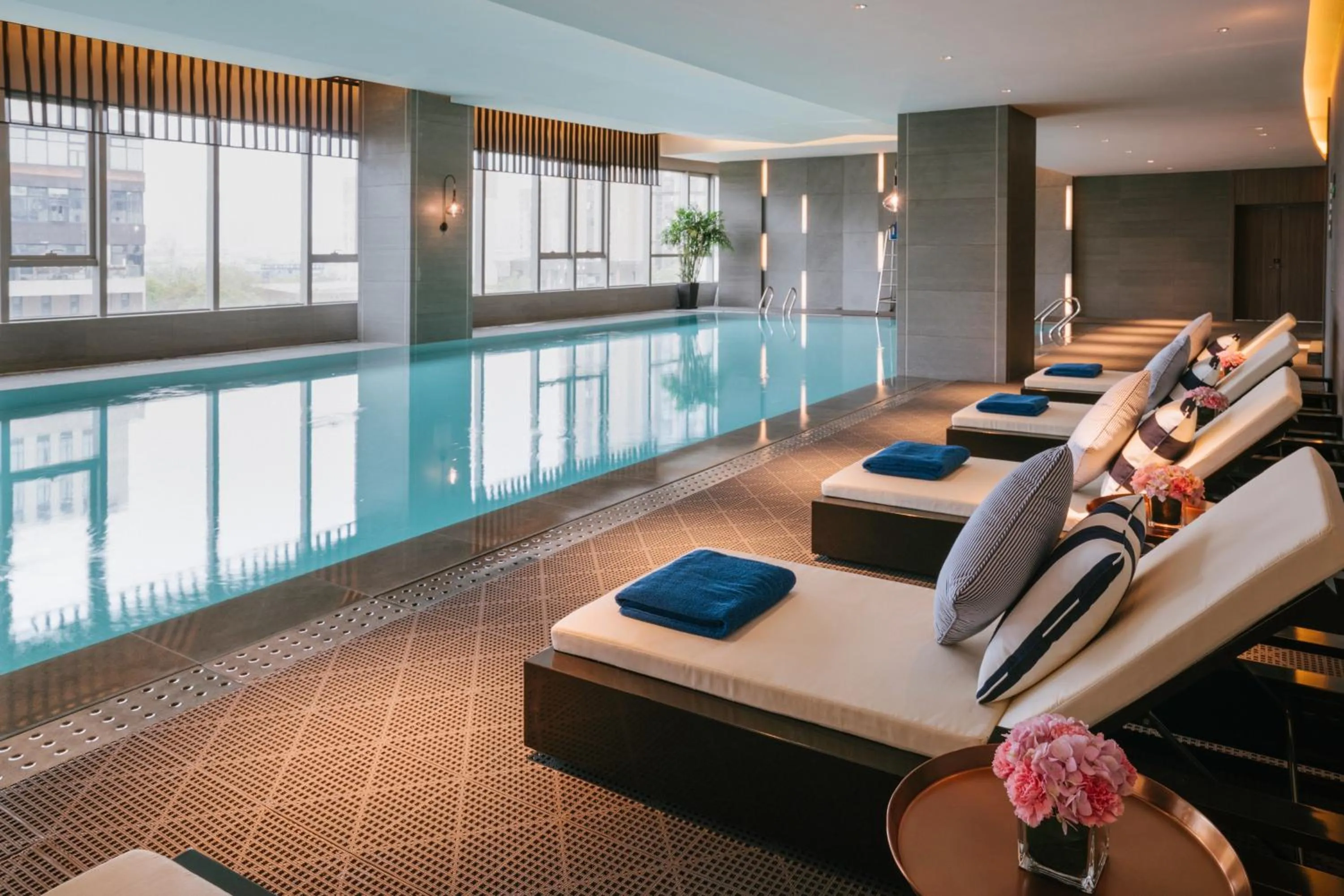 Swimming pool in Pullman Shanghai Qingpu Excellence