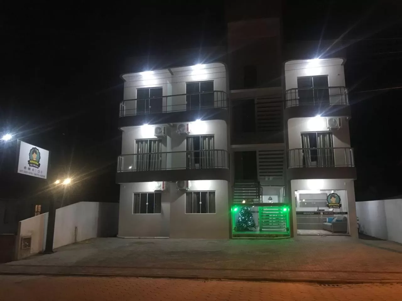 Facade/entrance in Pousada Vó Dena