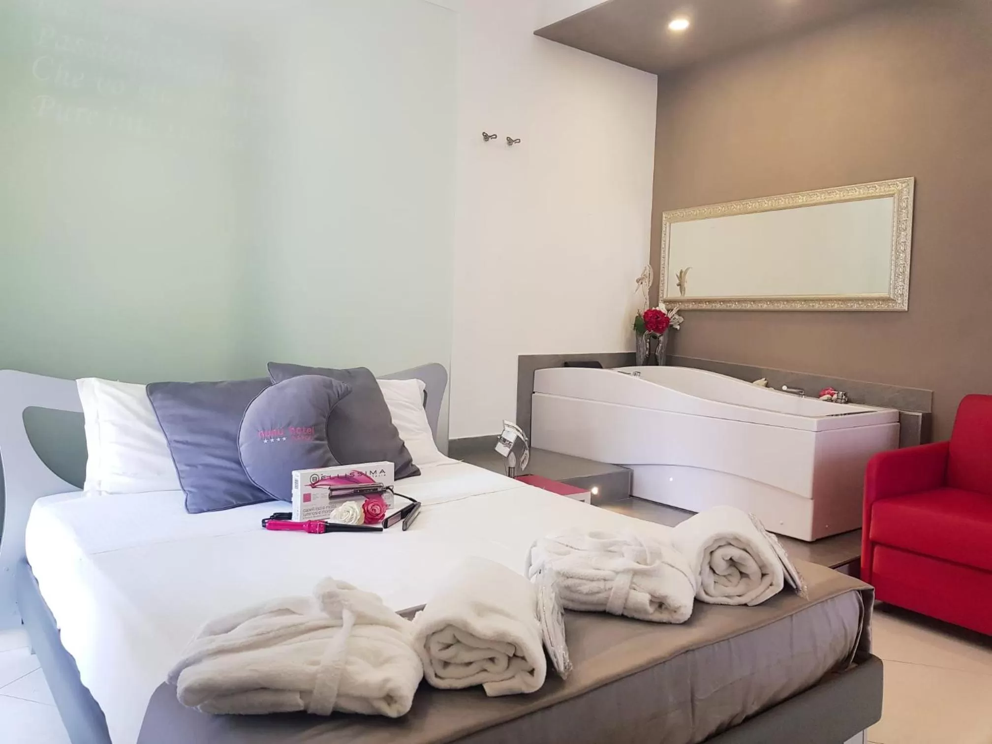 heating, Bed in Hotel Nunù