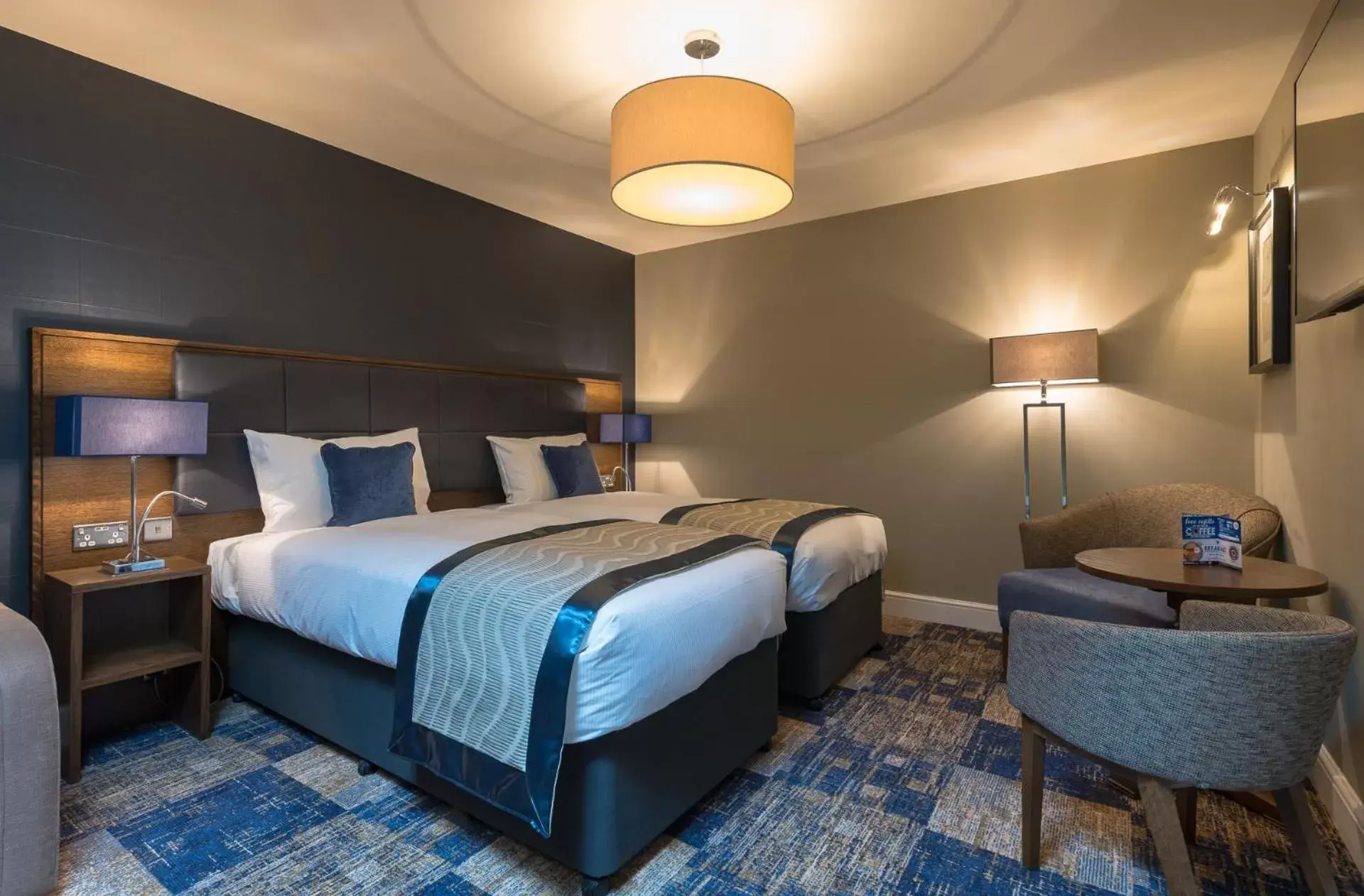 Standard Family Room in The John Russell Fox Wetherspoon Standard Family Room in The John Russell Fox Wetherspoon