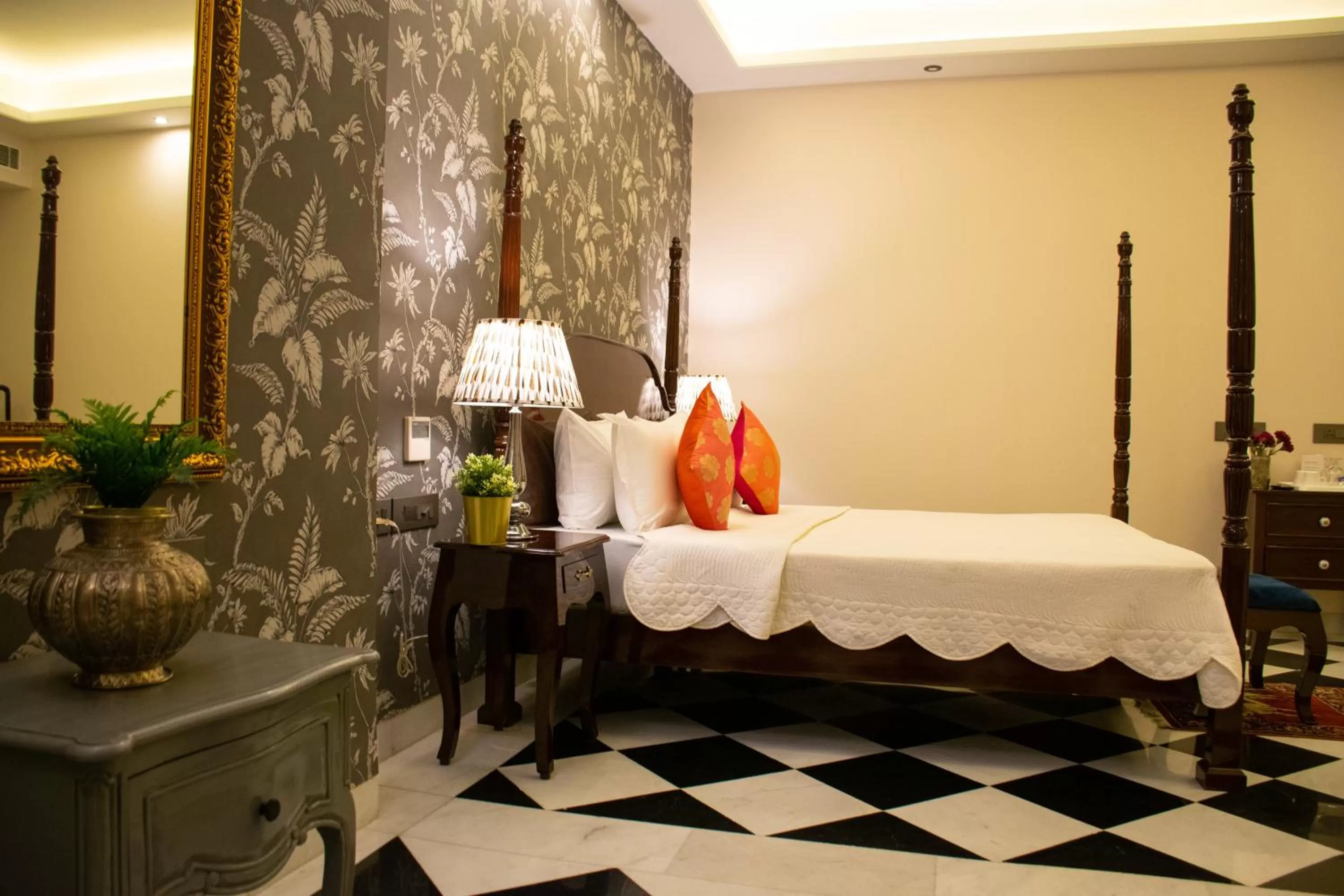 Bed in Dileep Kothi - A Royal Boutique Luxury Suites in Jaipur