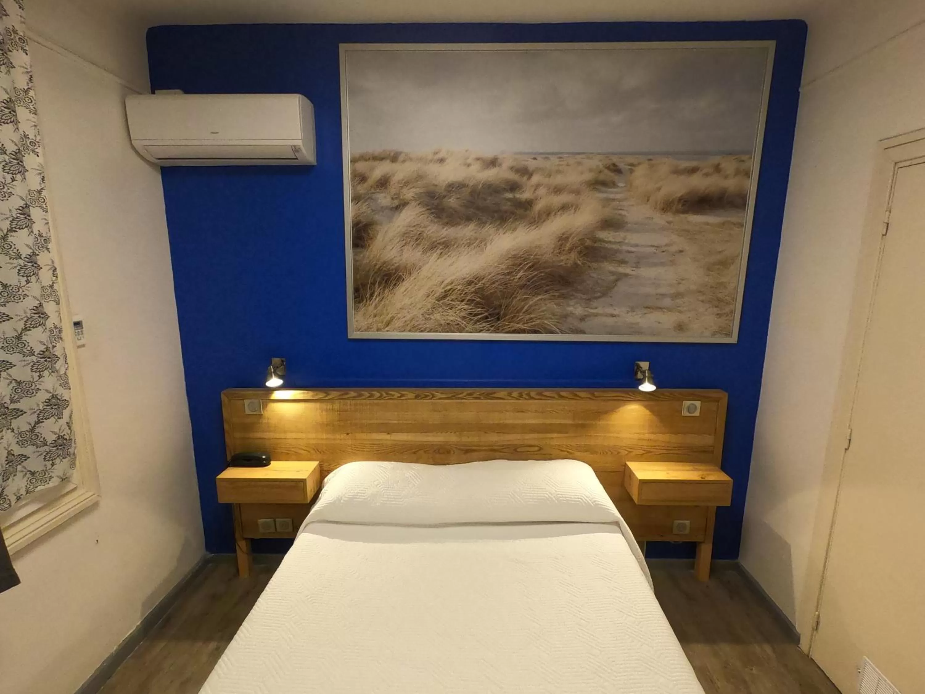 Economy Double Room in Hôtel Mistral Comédie Saint Roch