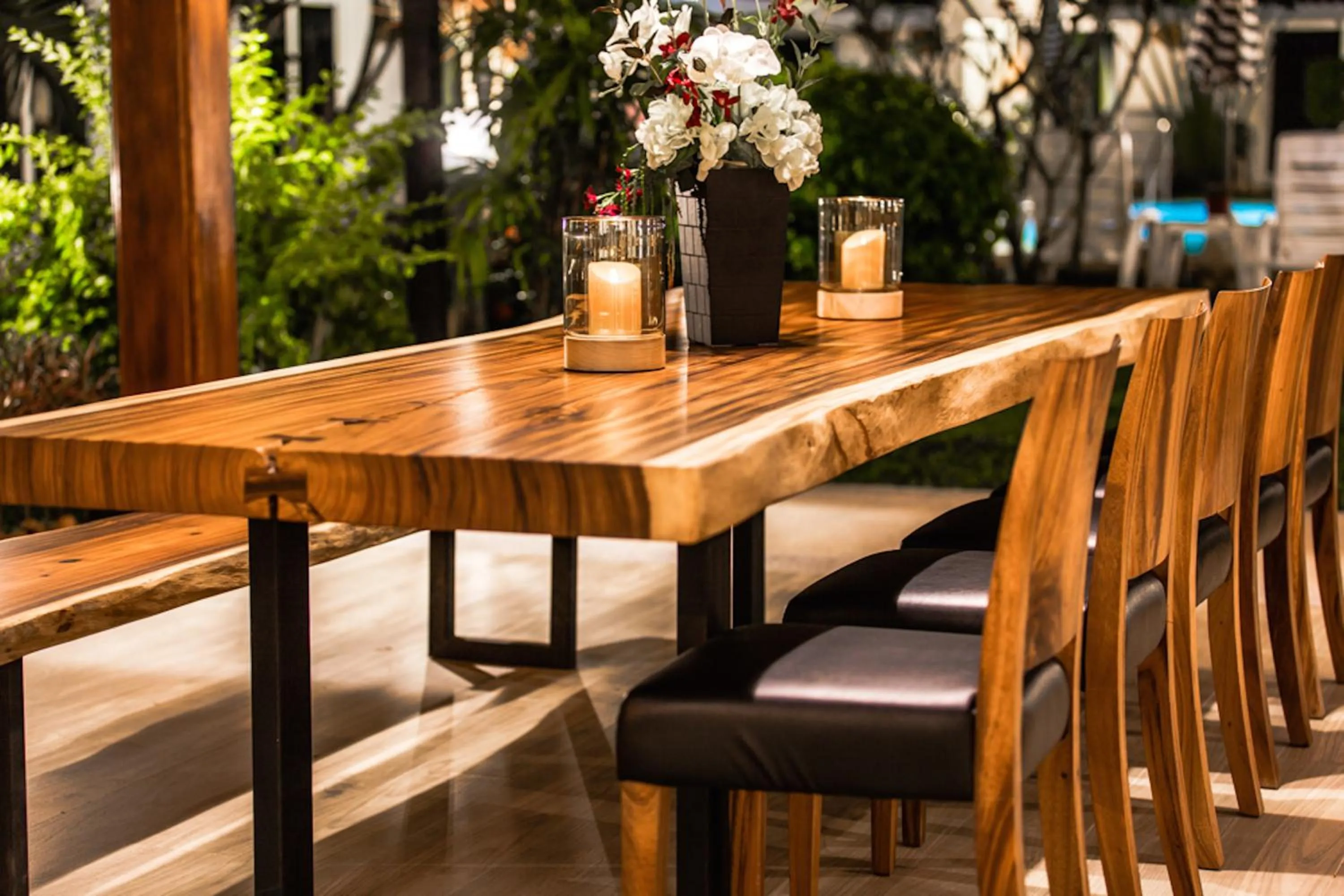 Restaurant/places to eat in Phuket Airport Hotel - SHA Extra Plus