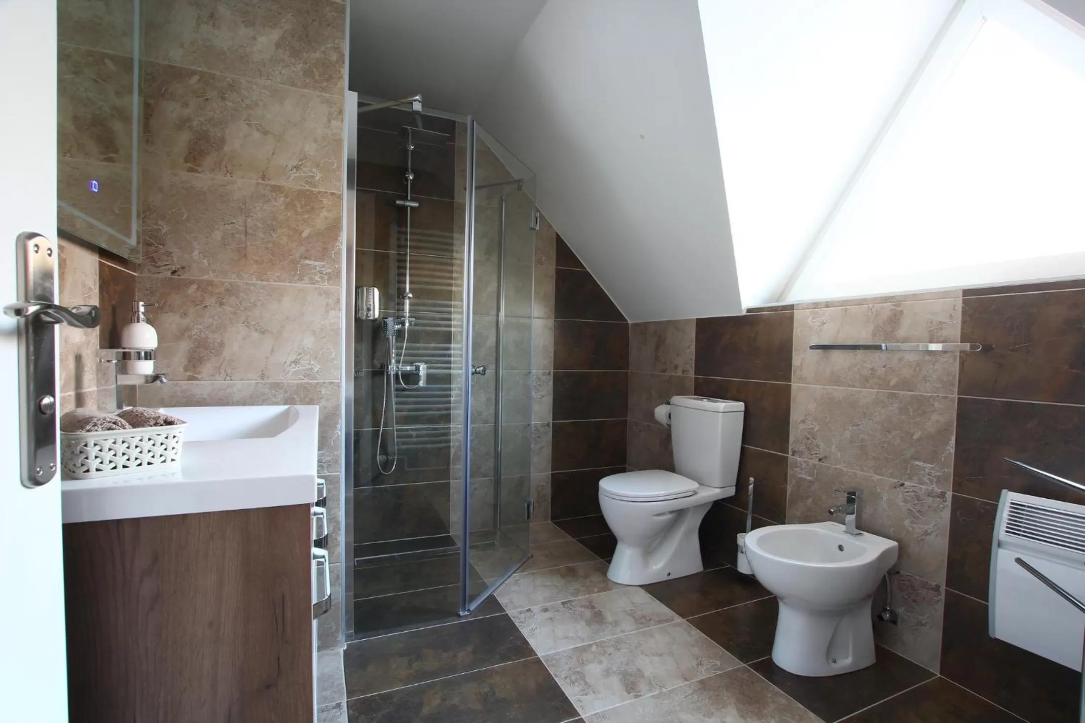 Bathroom in B&B Galeb