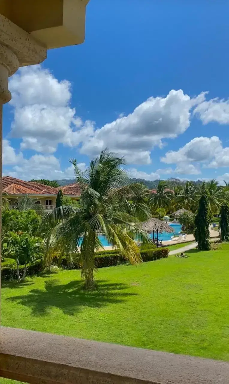 Family Room with Private Bathroom in La Ensenada Beach Resort Family Room with Private Bathroom in La Ensenada Beach Resort