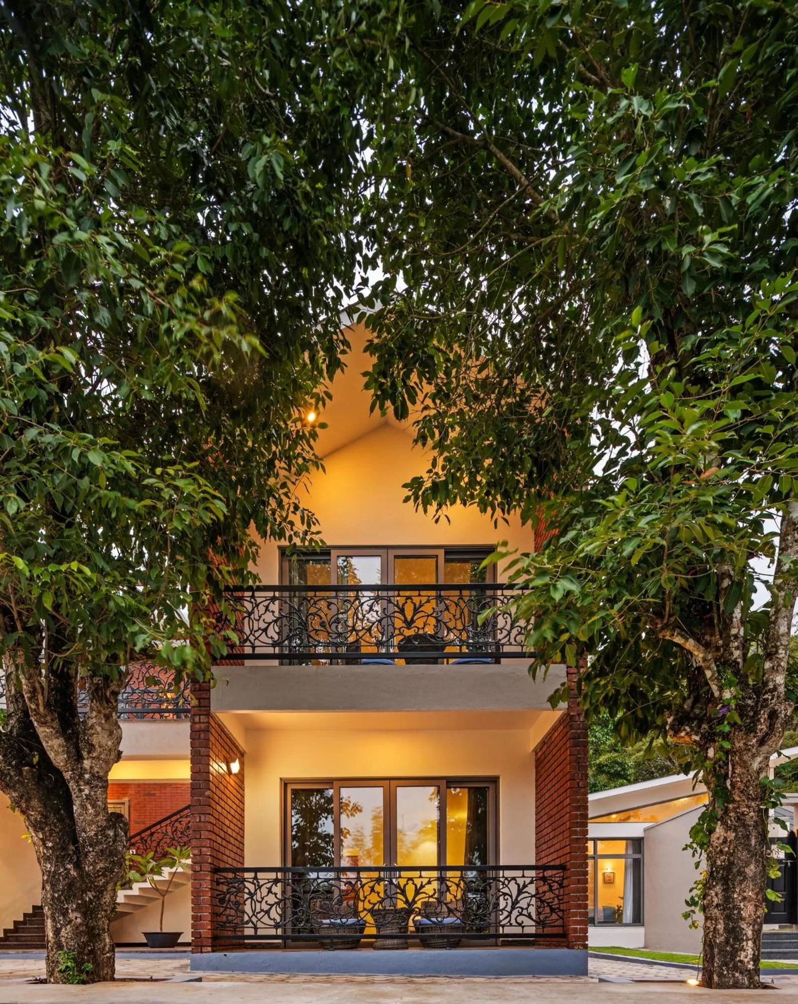 Property building in Vismita County