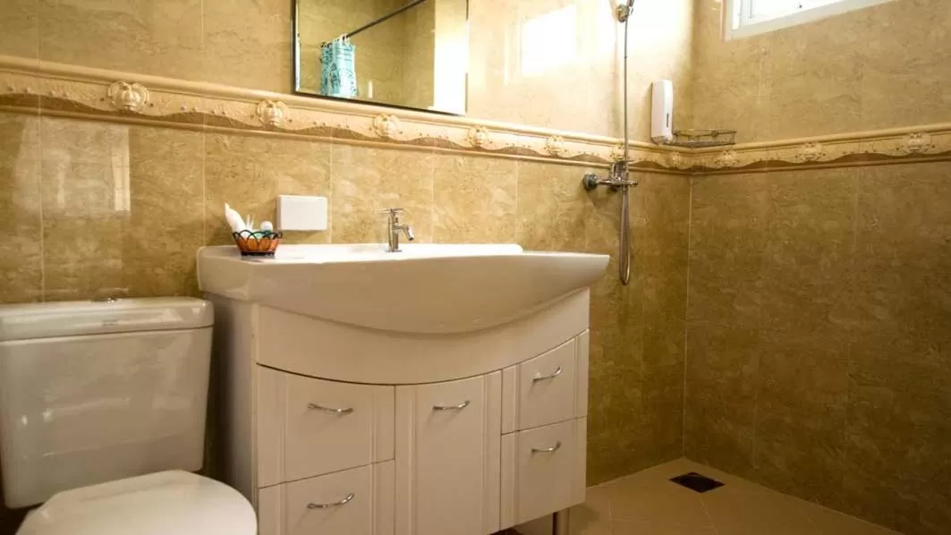 Bluebird Inn Pattaya