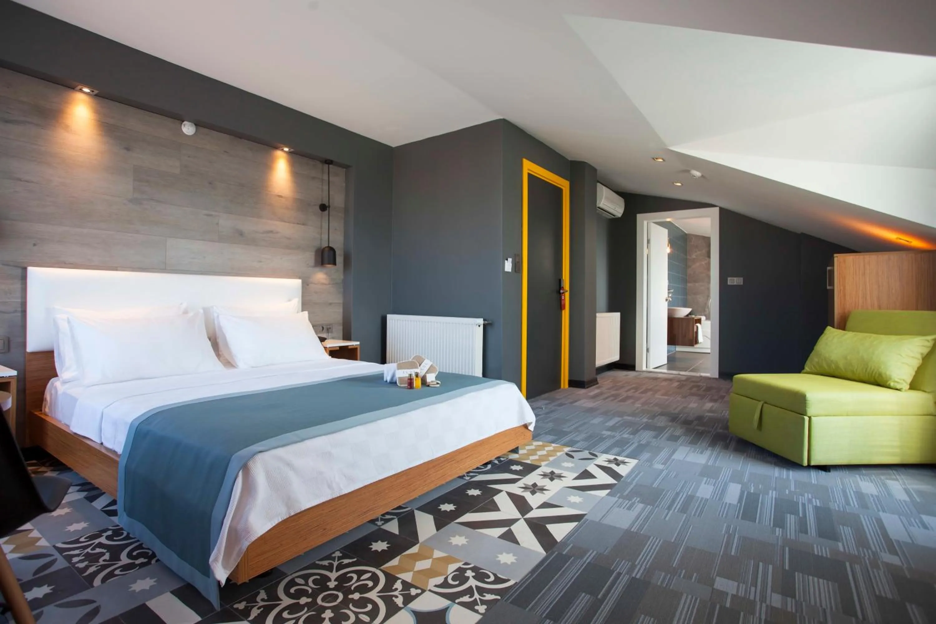 Photo of the whole room, Bed in Hotel Cura