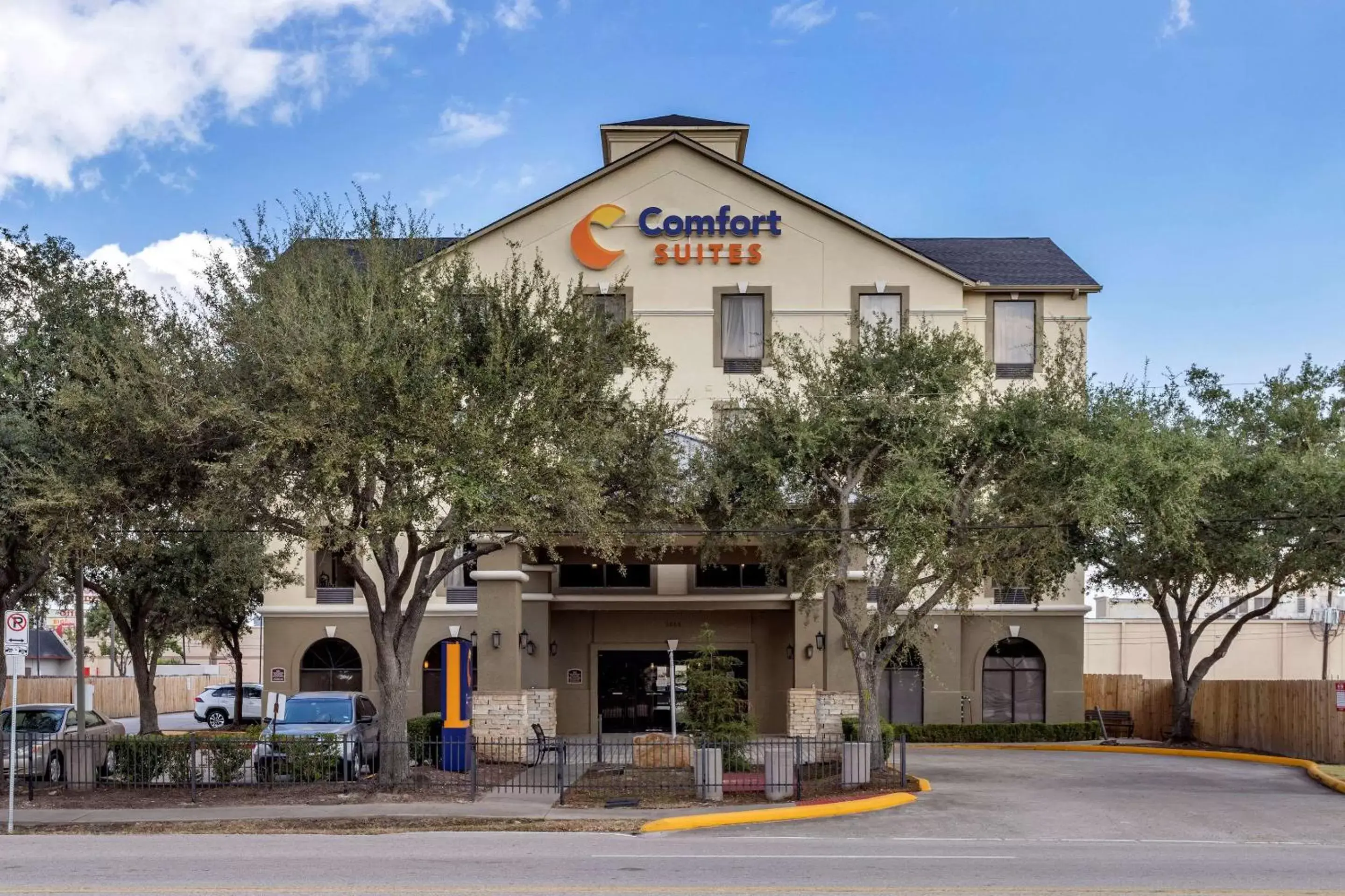 Comfort Suites Houston near Medical Center- NRG Stadium Comfort Suites Houston near Medical Center- NRG Stadium