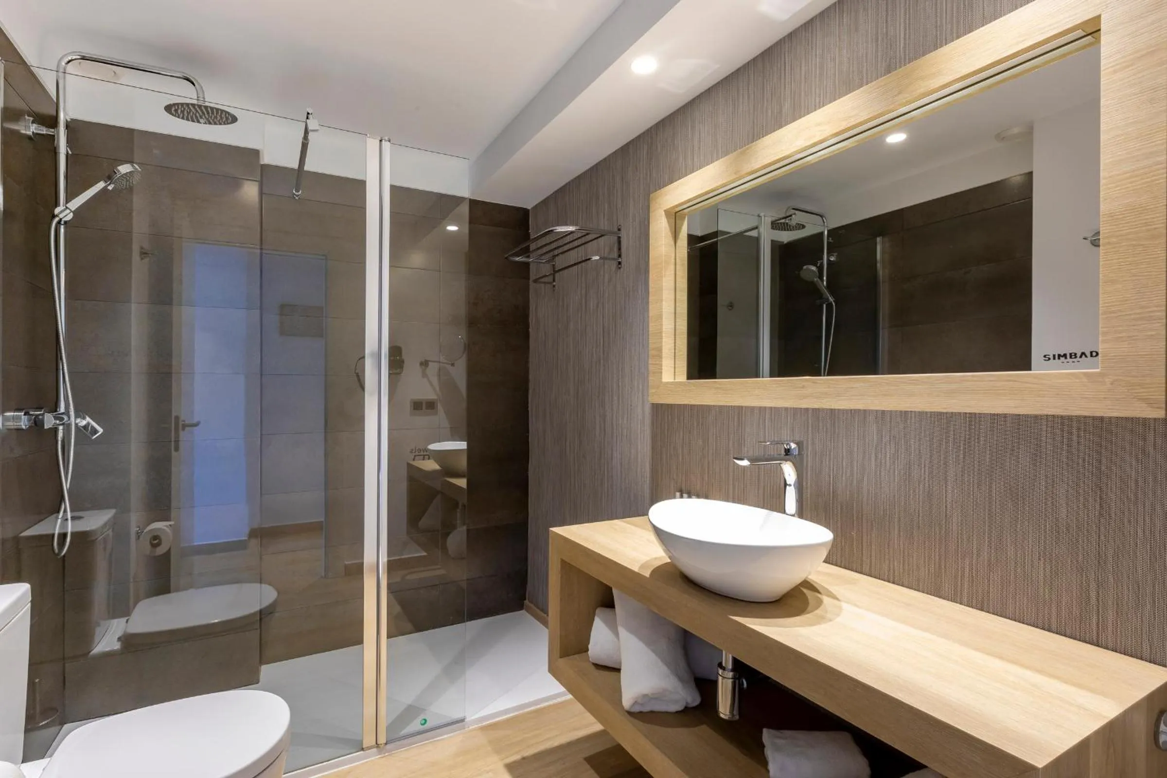 Shower in Hotel Simbad Ibiza