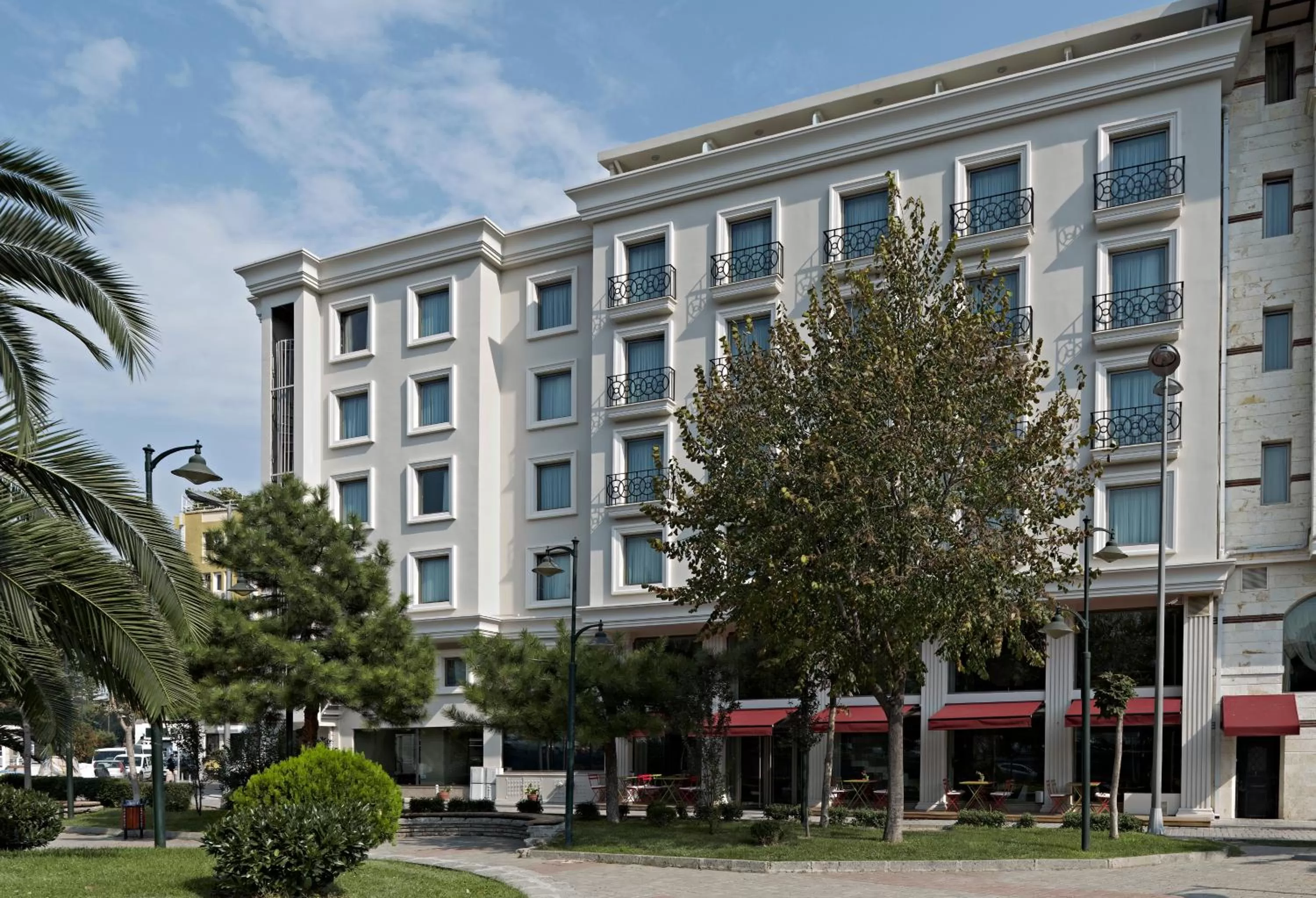 Property building in Ramada by Wyndham Istanbul Grand Bazaar