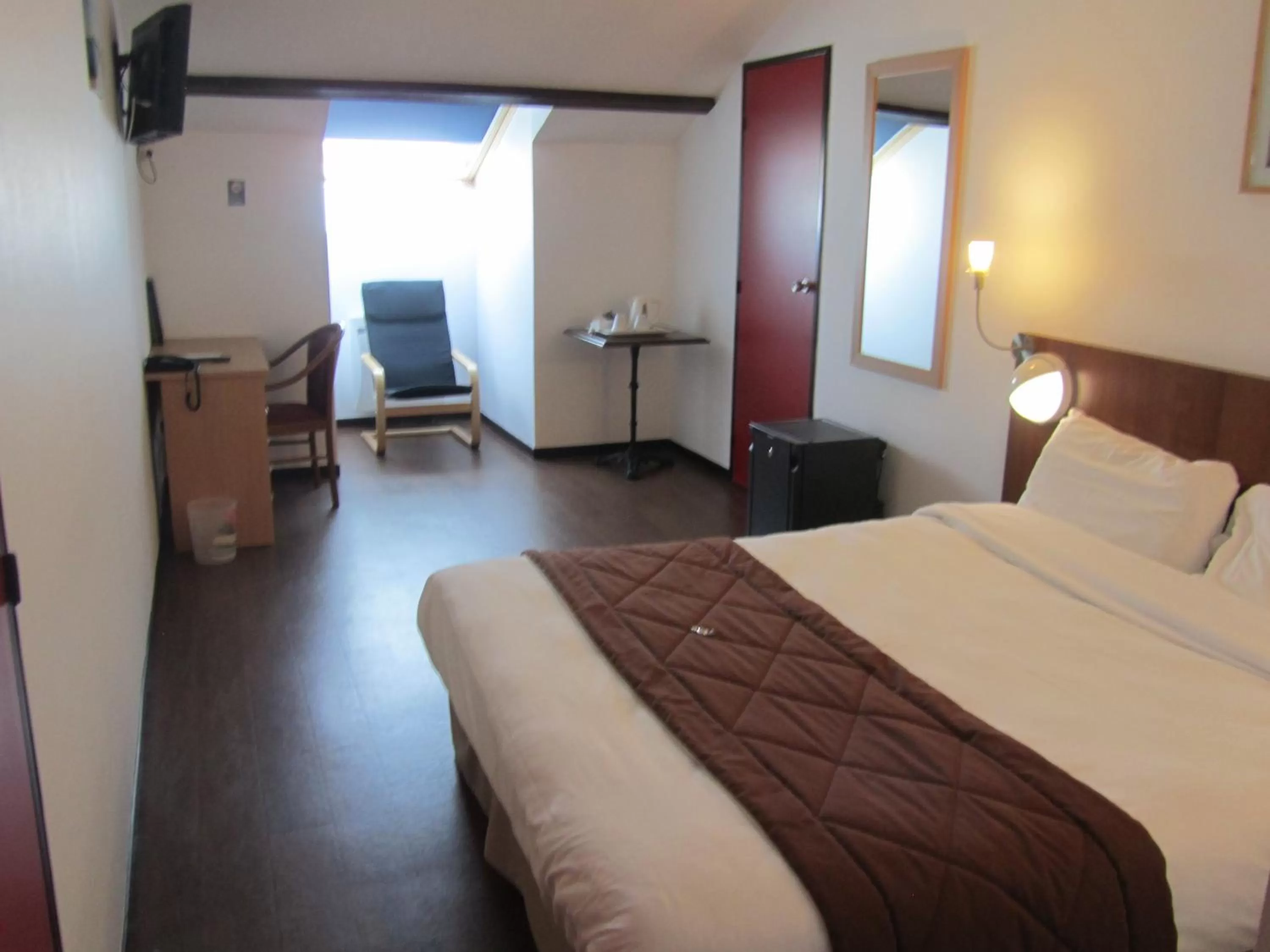 Photo of the whole room, Bed in Hôtel Le Saint Joseph