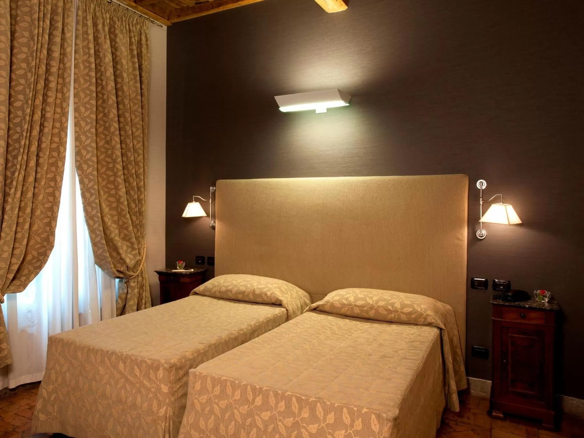 Bedroom, Bed in Hotel Valadier