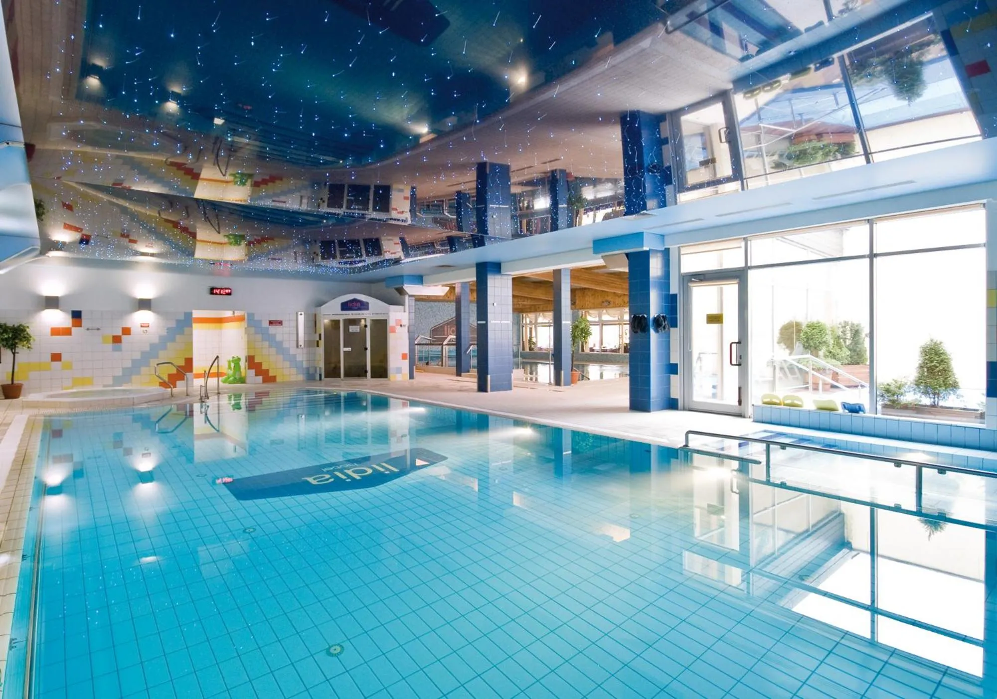 Swimming pool in Hotel Lidia Spa & Wellness