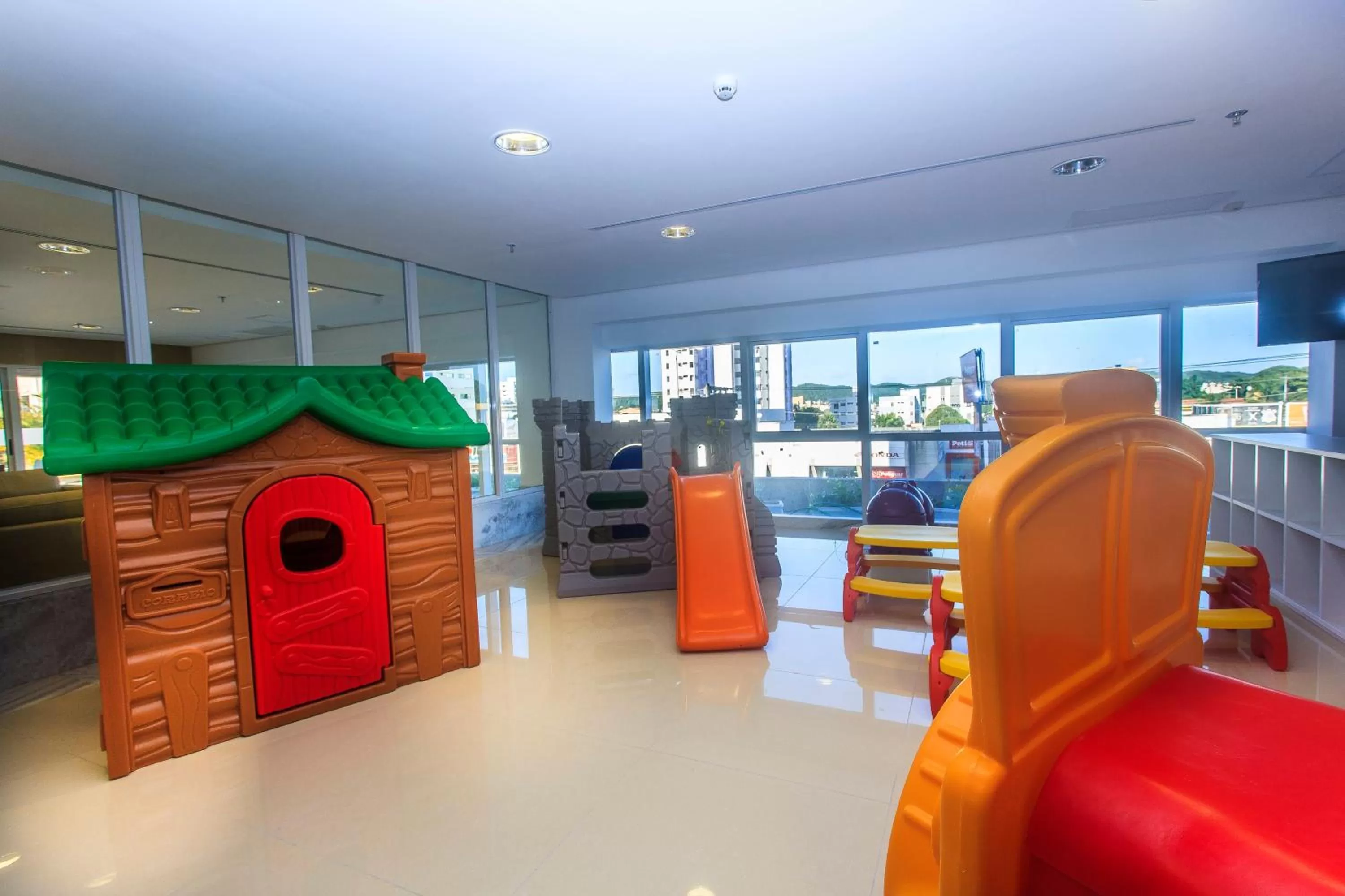 Fitness centre/facilities in Holiday Inn Natal, an IHG Hotel