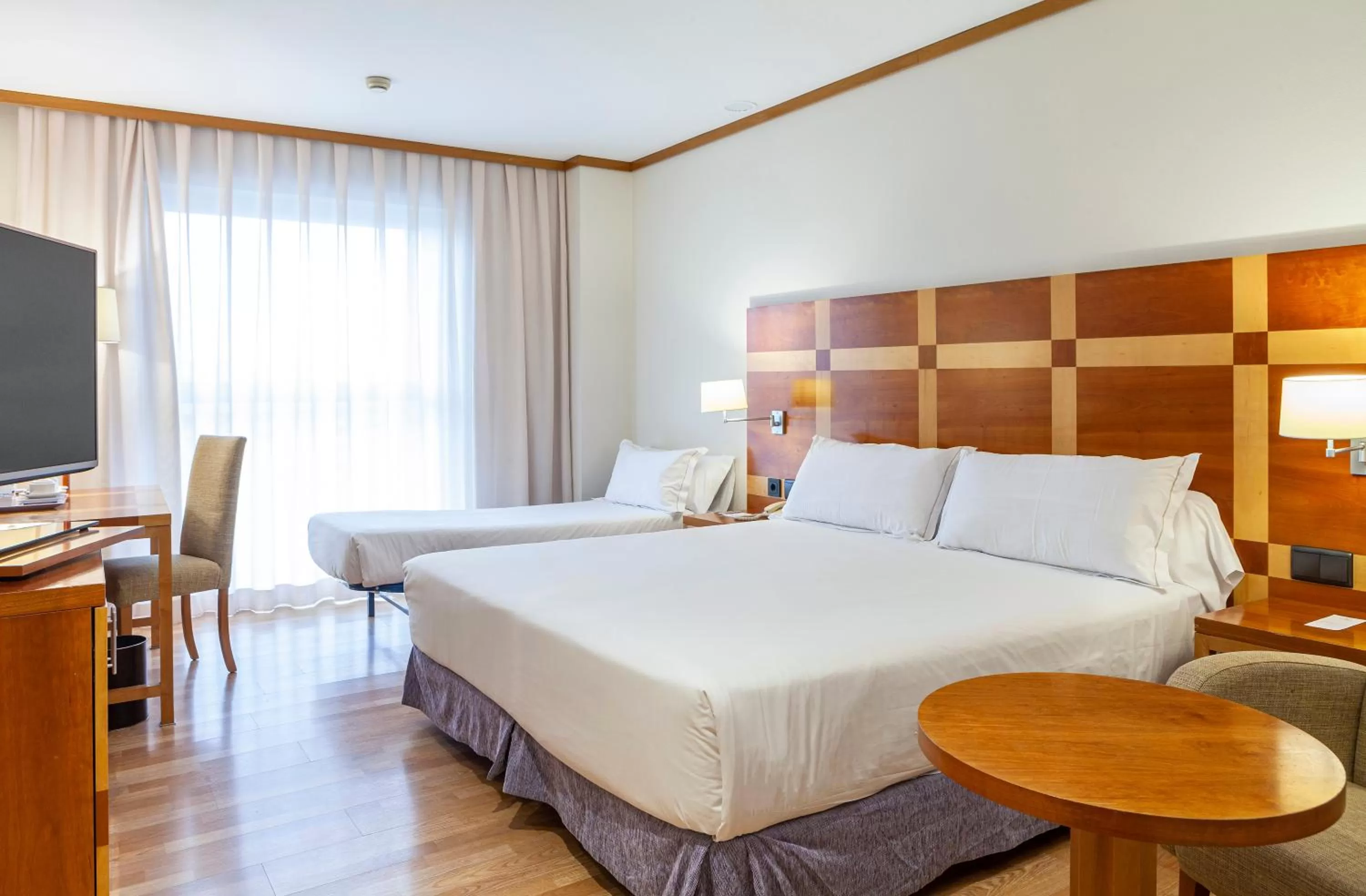 View (from property/room), Bed in Senator Parque Central