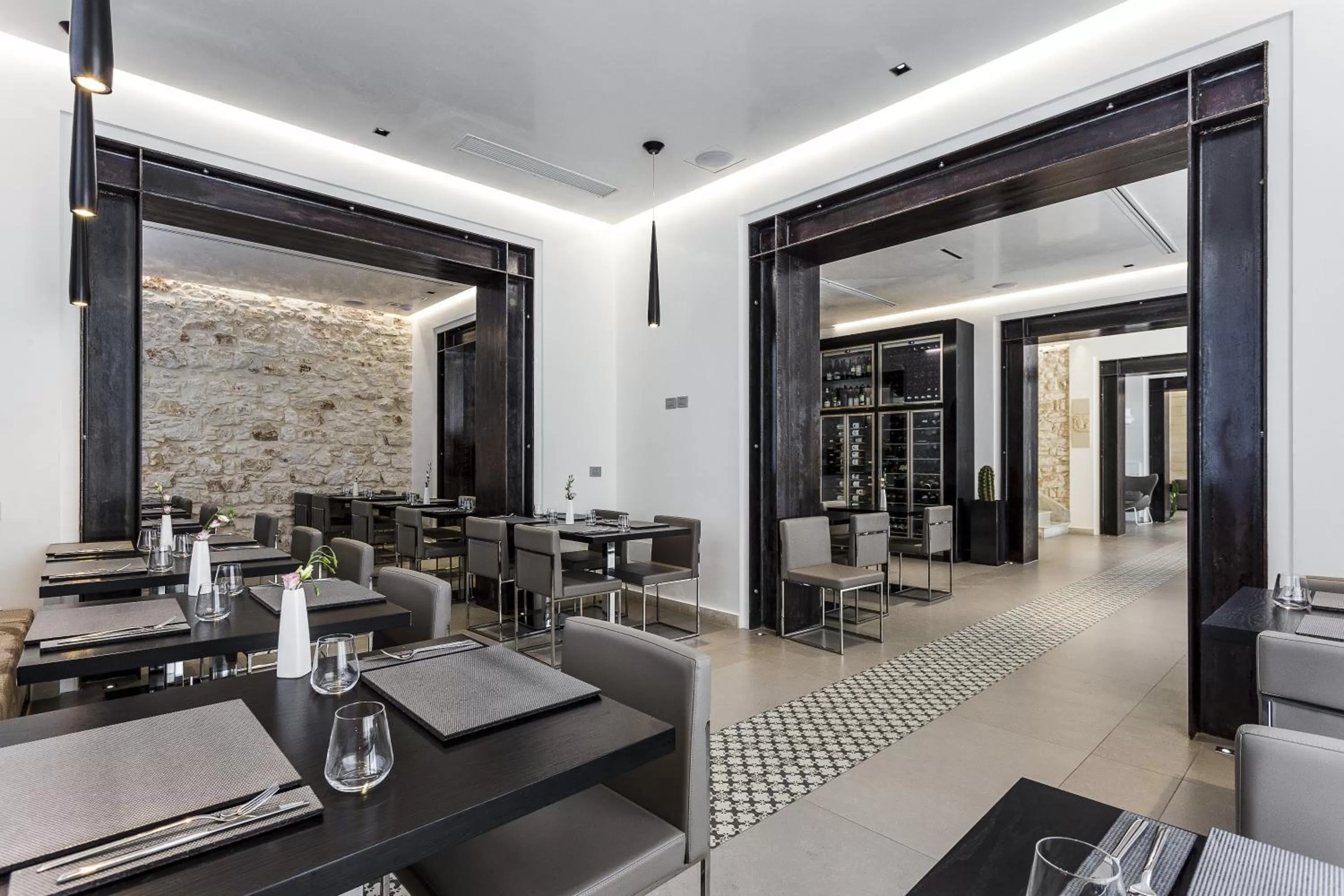 Restaurant/places to eat in Caportigia Boutique Hotel