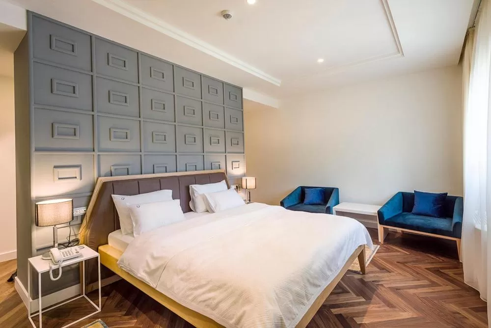 Bed in Hotel Gradska Cetinje