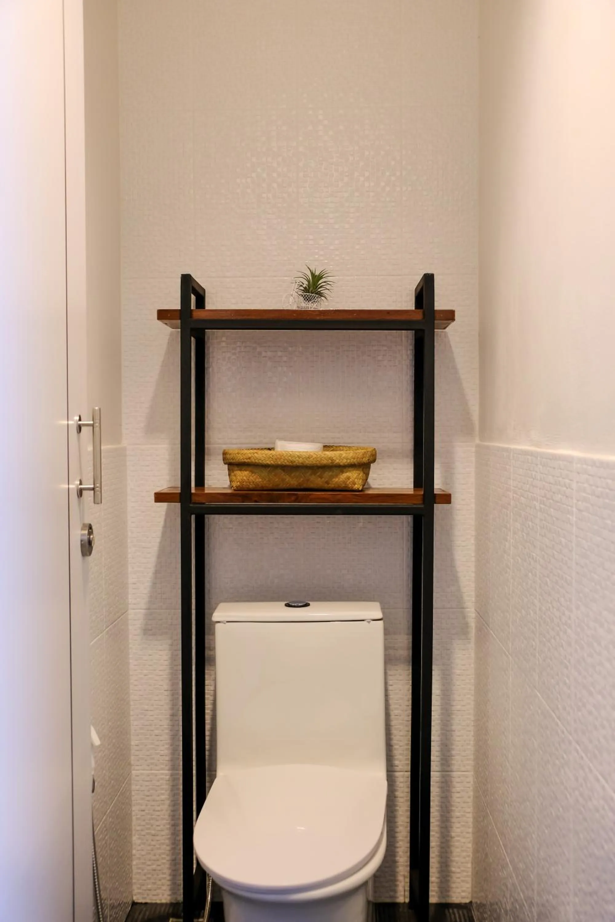 Toilet in Baan Lung Poshtel