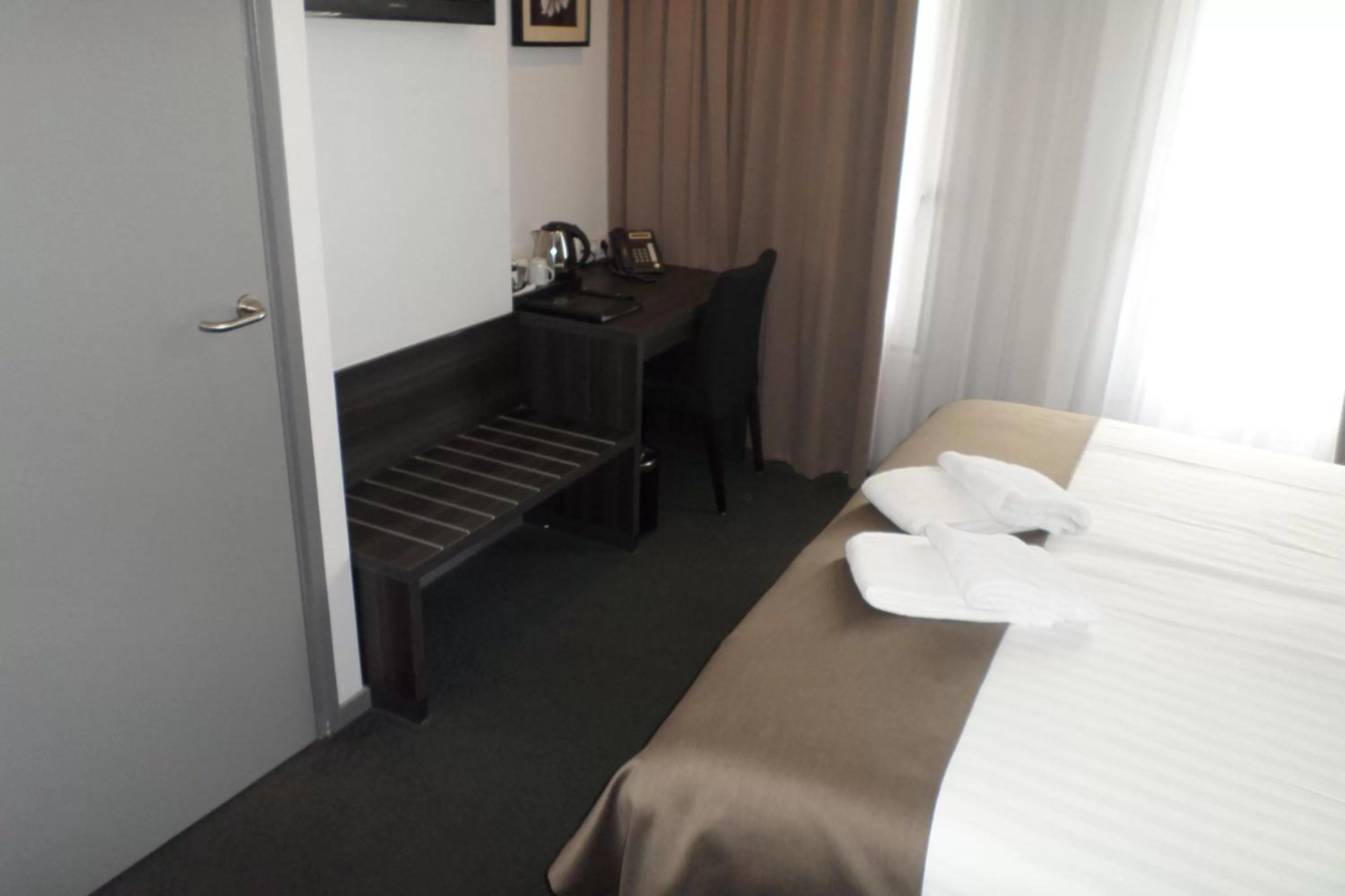 Bed in Hotel Parkview