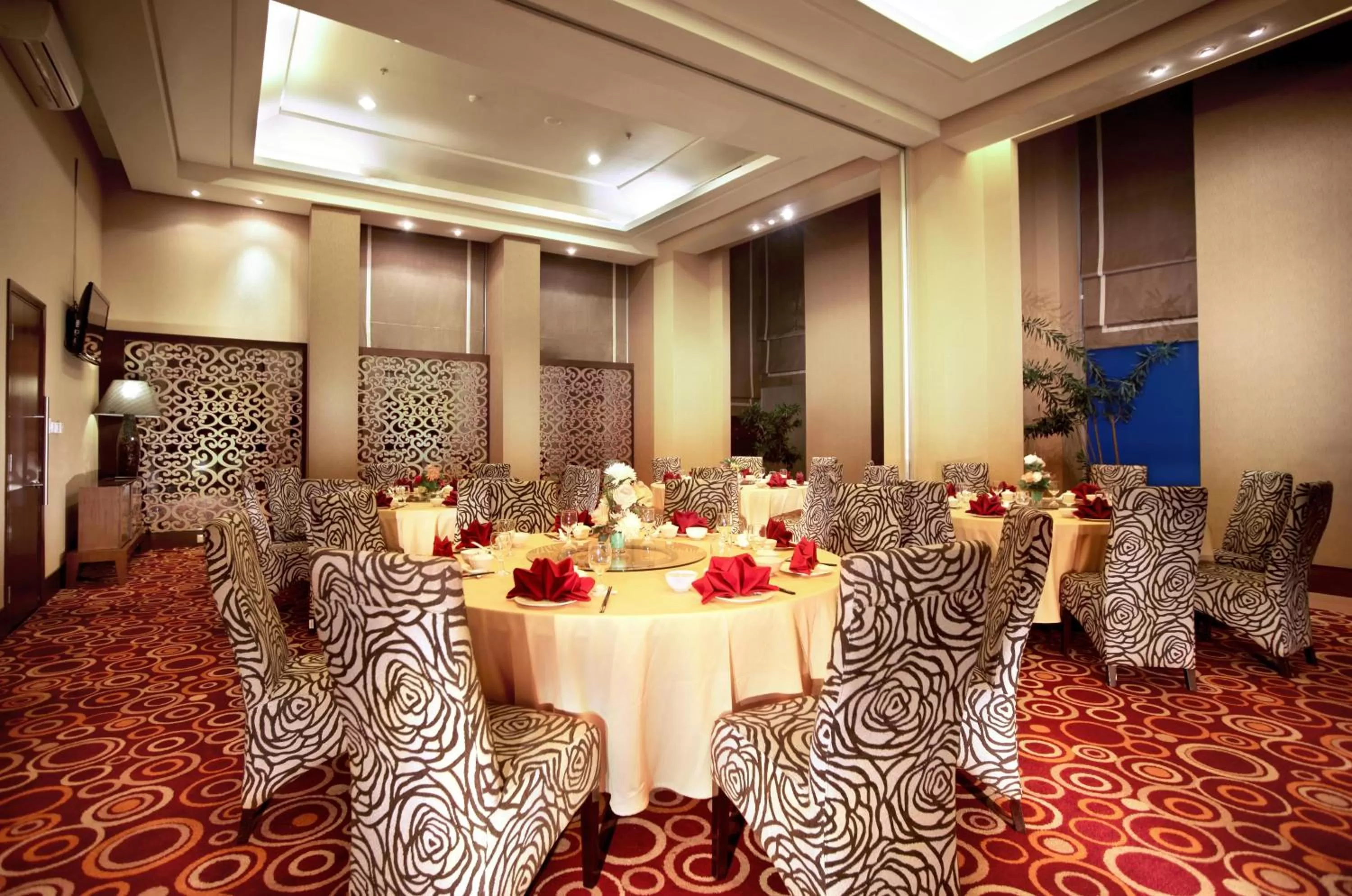 Restaurant/places to eat in Aston Samarinda Hotel and Convention Center