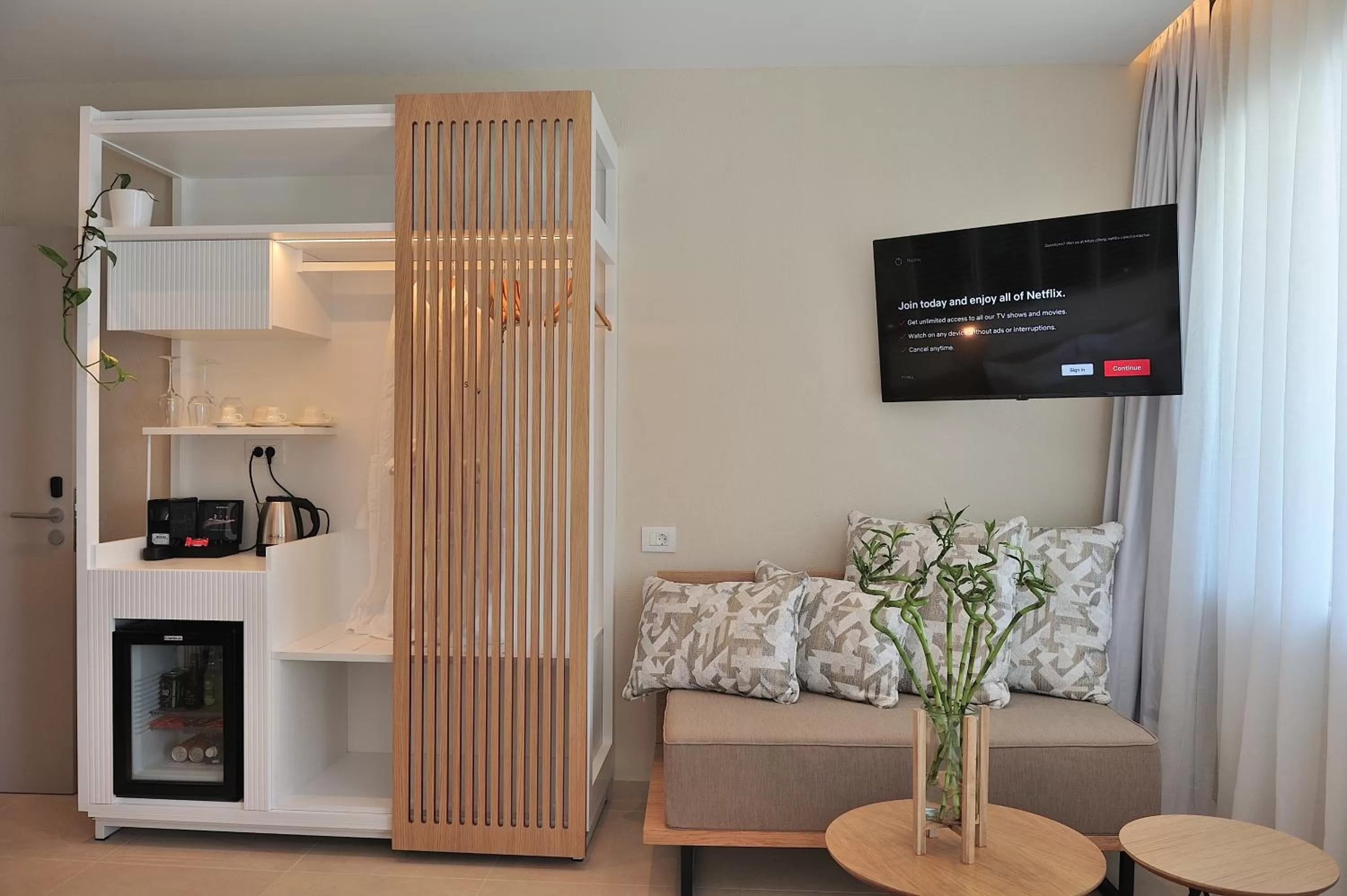 TV/Entertainment Center in Salty Wave Suites